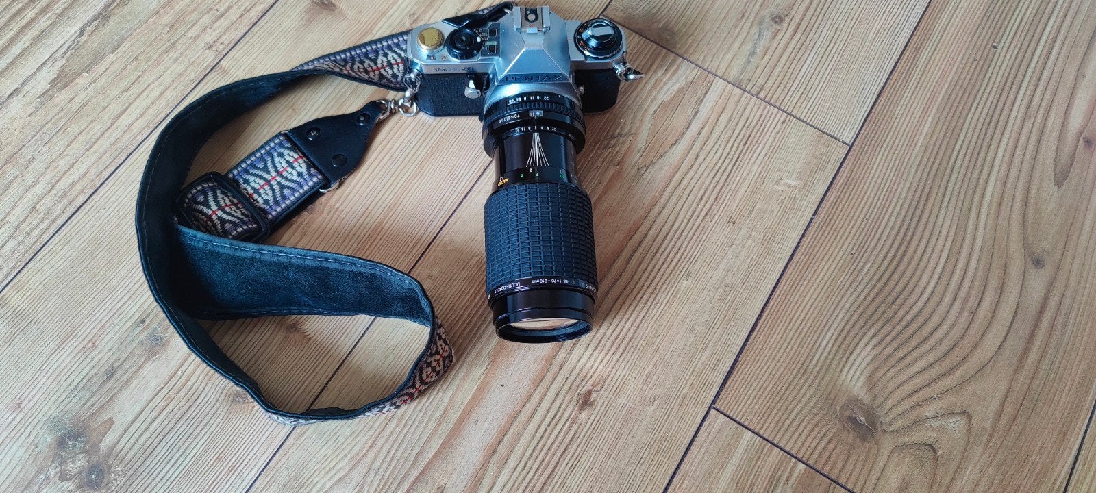 Pentax ME Super Spiegelreflexcamera met 70-210mm lens, Audio, Tv en Foto, Ophalen of Verzenden