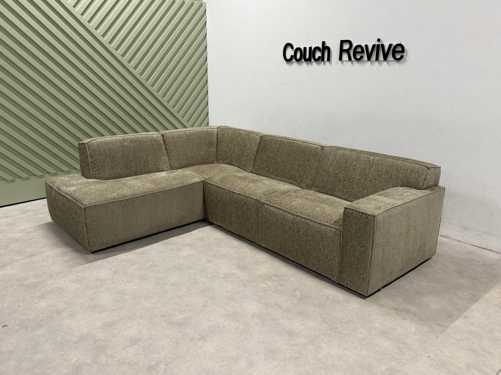 NIEUWE groene hoekbank 270x200 cm | GRATIS LEVERING, Info@couchrevive.nl, -, Couch Revive, Ophalen of Verzenden