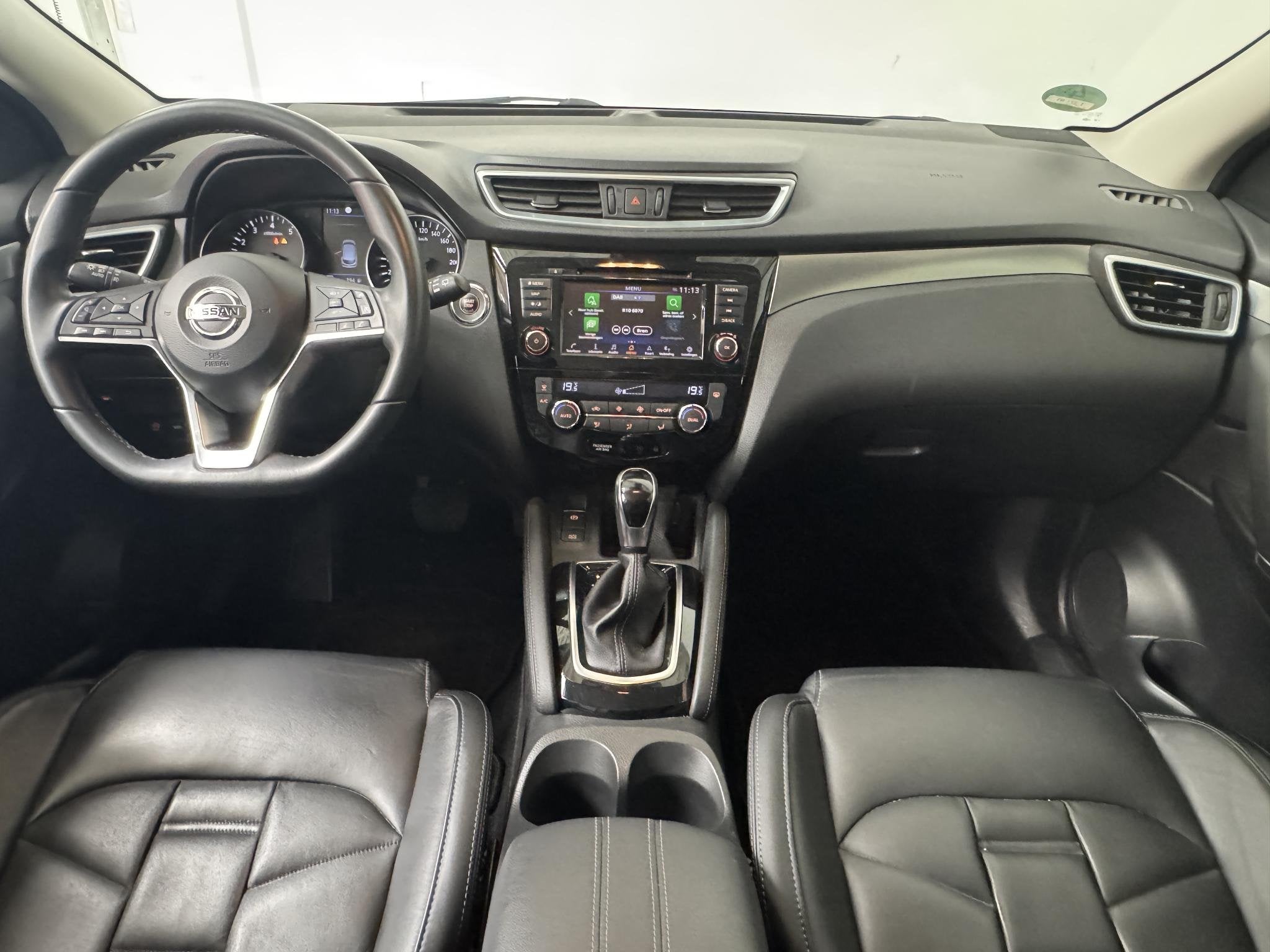 Nissan Qashqai 1.3 DIG-T Premium Edition | Trekhaak | Leder, Auto's, Gebruikt, Met garantie (alle), Blauw, Leder