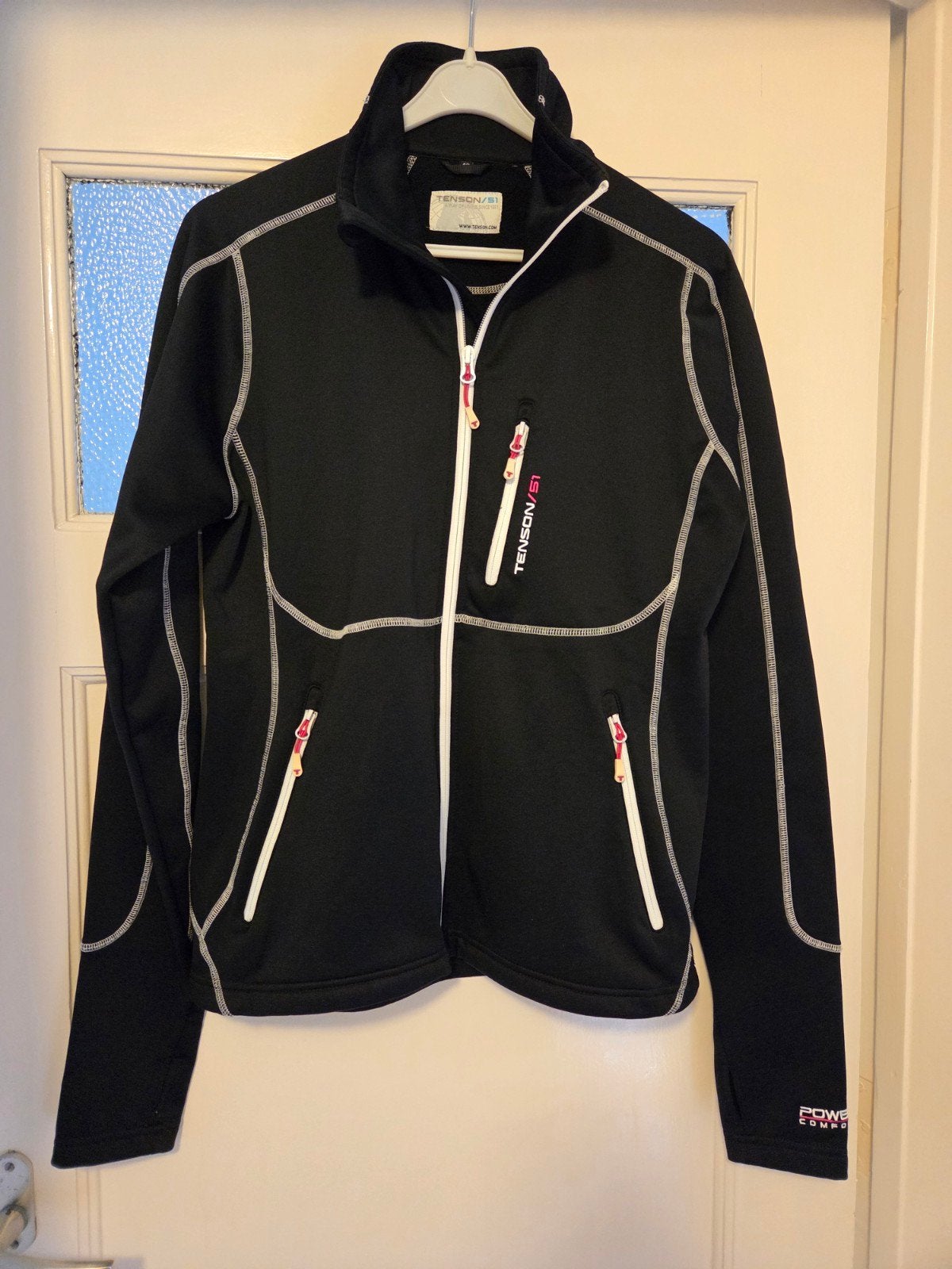 Zwart Tenson sportjasje, Ophalen of Verzenden, Zo goed als nieuw, Kleding