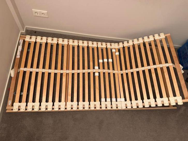 IKEA Eenpersoons Lattenbodem met Verstelbaar Hoofdeinde, Ophalen, Gebruikt, 90 cm, Eenpersoons