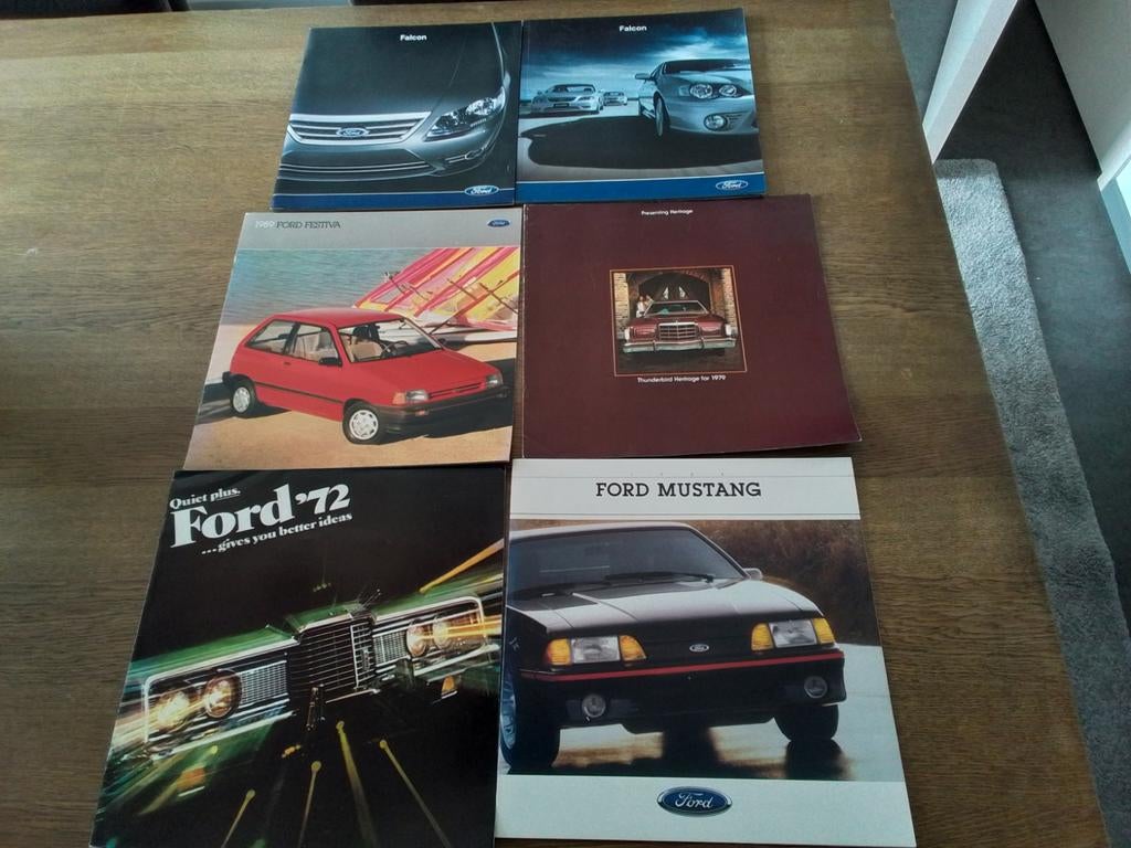Ford folders Falcon,Thunderbird, '72, Mustang, Capri III, Ophalen of Verzenden, Gelezen, Ford