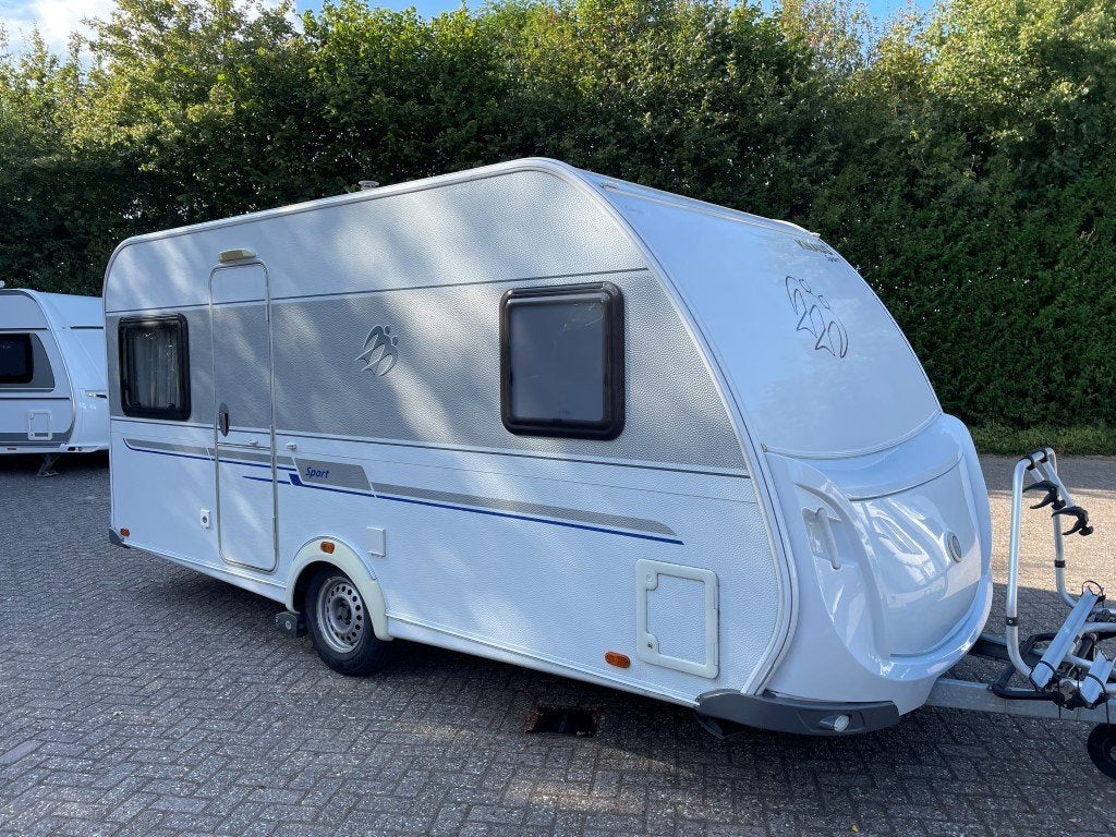 Knaus Sport 450 FU met mover, Mover, Vast bed, Rondzit, Bedrijf