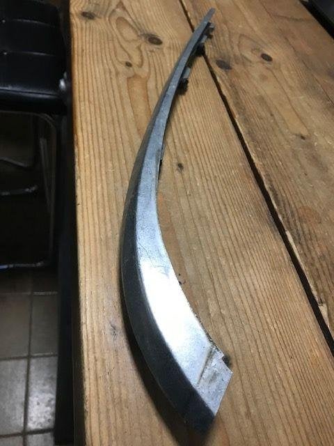 hoek strip chroom van bumper Opel omega, Gebruikt, Voor, Opel, Ophalen of Verzenden