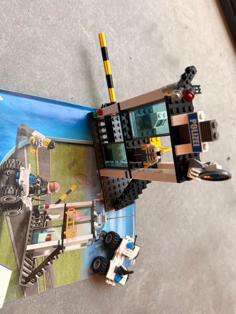 Lego City Politie Set: Helikopter en Auto (7741, 7236), Kinderen en Baby's, Speelgoed | Duplo en Lego, City, Lego, Ophalen of Verzenden