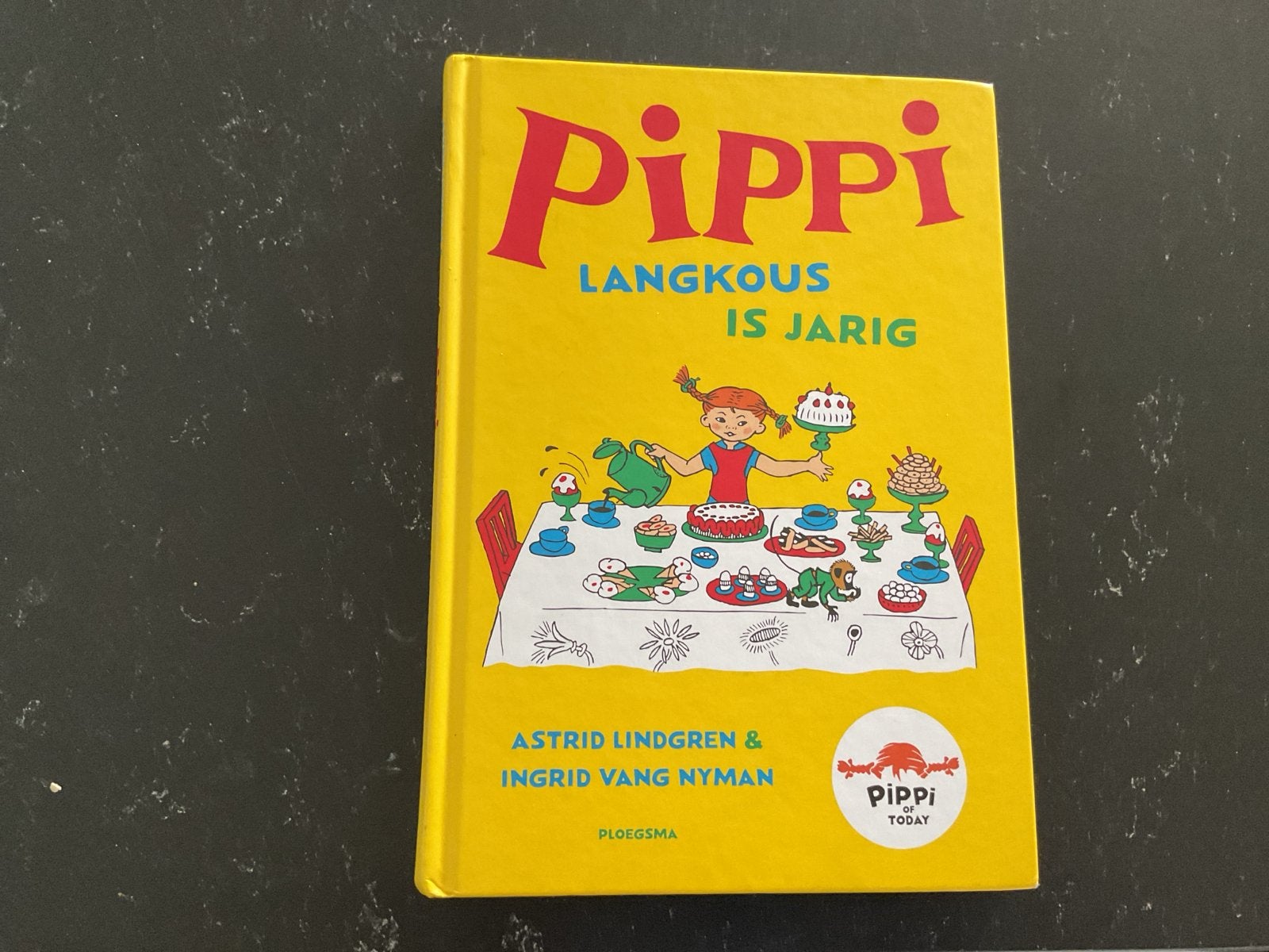 Pippi Langkous is jarig - Astrid Lindgren, Ophalen of Verzenden, Zo goed als nieuw, Fictie
