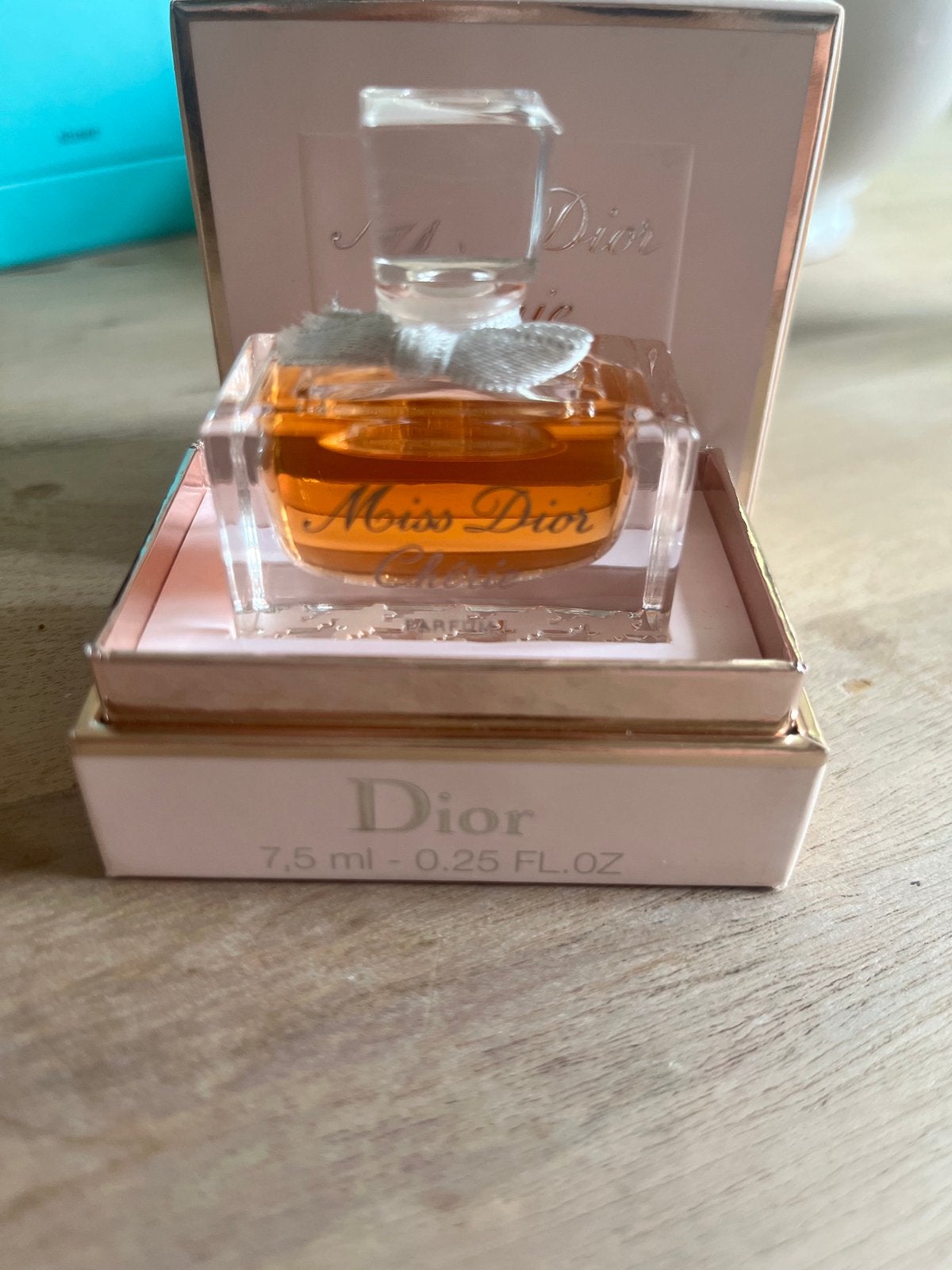 Miss dior chérie Parfum 0,25FL.OZ collectors item, Sieraden, Tassen en Uiterlijk, Uiterlijk | Parfum, Ophalen of Verzenden, Zo goed als nieuw