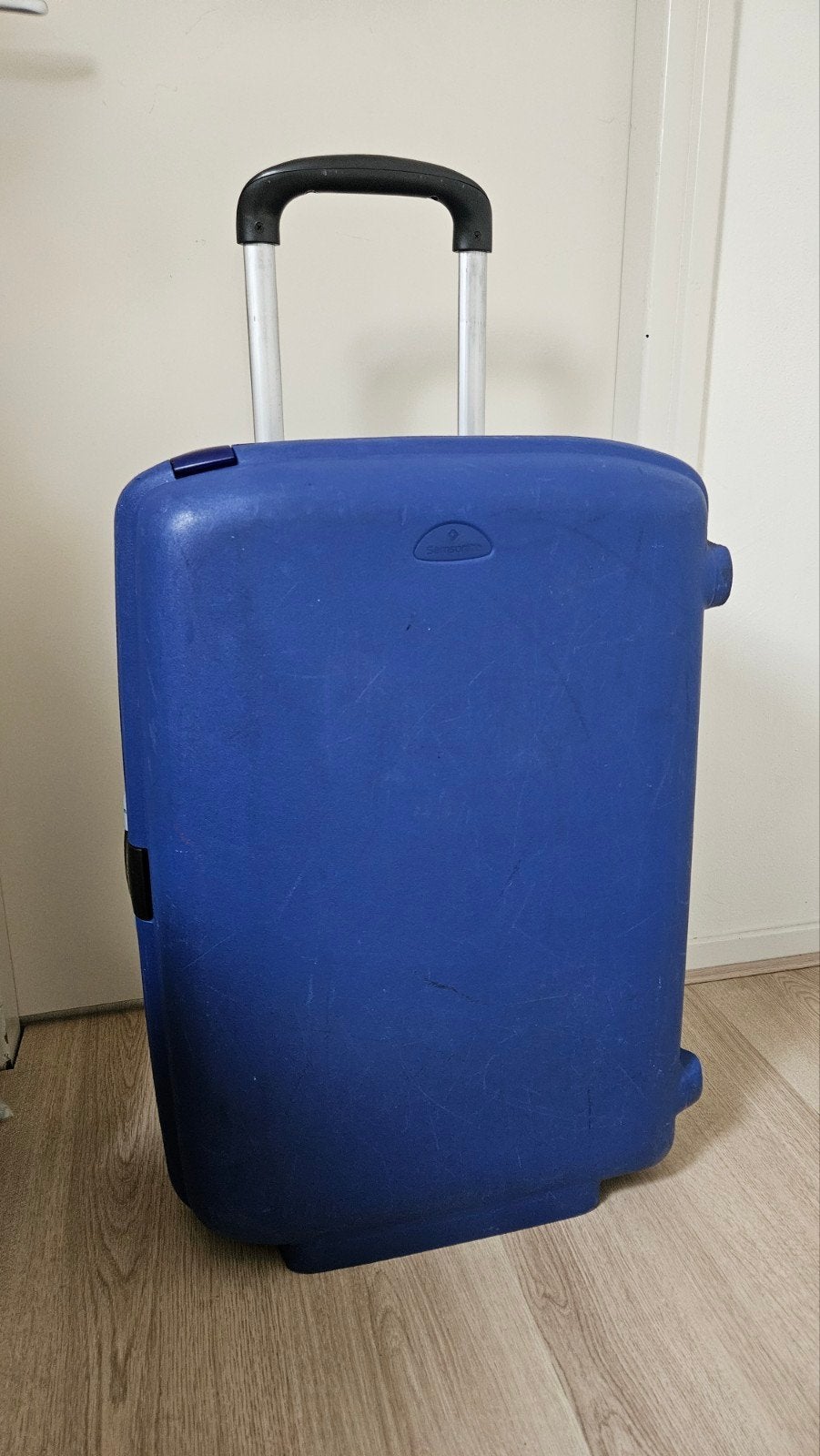 Blauwe Samsonite koffer met cijferslot en 2 wielen, Gebruikt, Hard kunststof, 45 tot 55 cm, 70 cm of meer