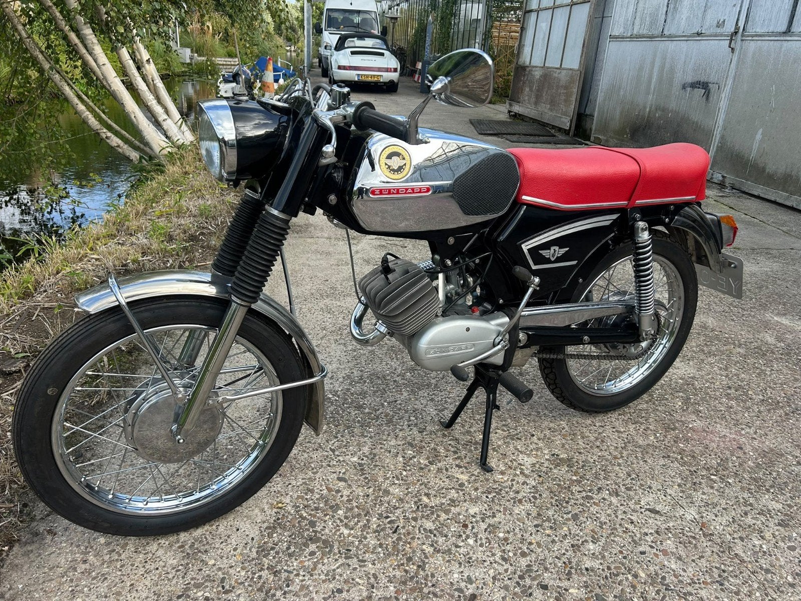Zündapp KS50 uit 1977 - Volledig gerestaureerd, Fietsen en Brommers, Ophalen, KS50, Zo goed als nieuw, 50 cc