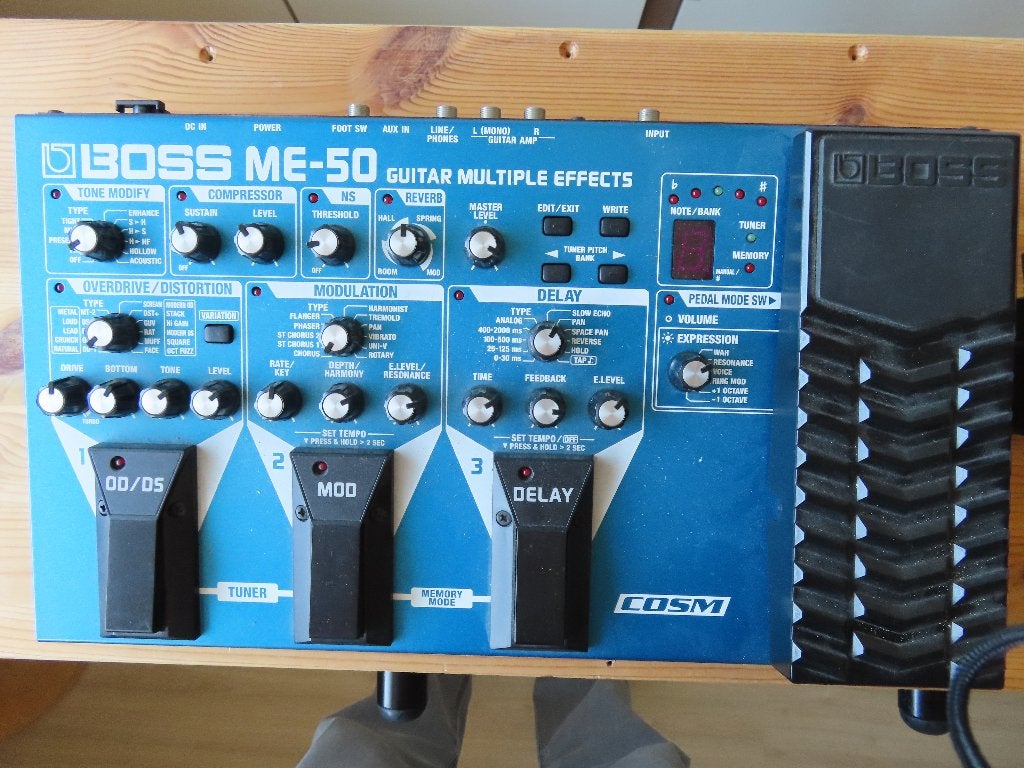 BOSS ME-50 guitar multiple effects, Muziek en Instrumenten, Effecten, Ophalen, Zo goed als nieuw, Multi-effect