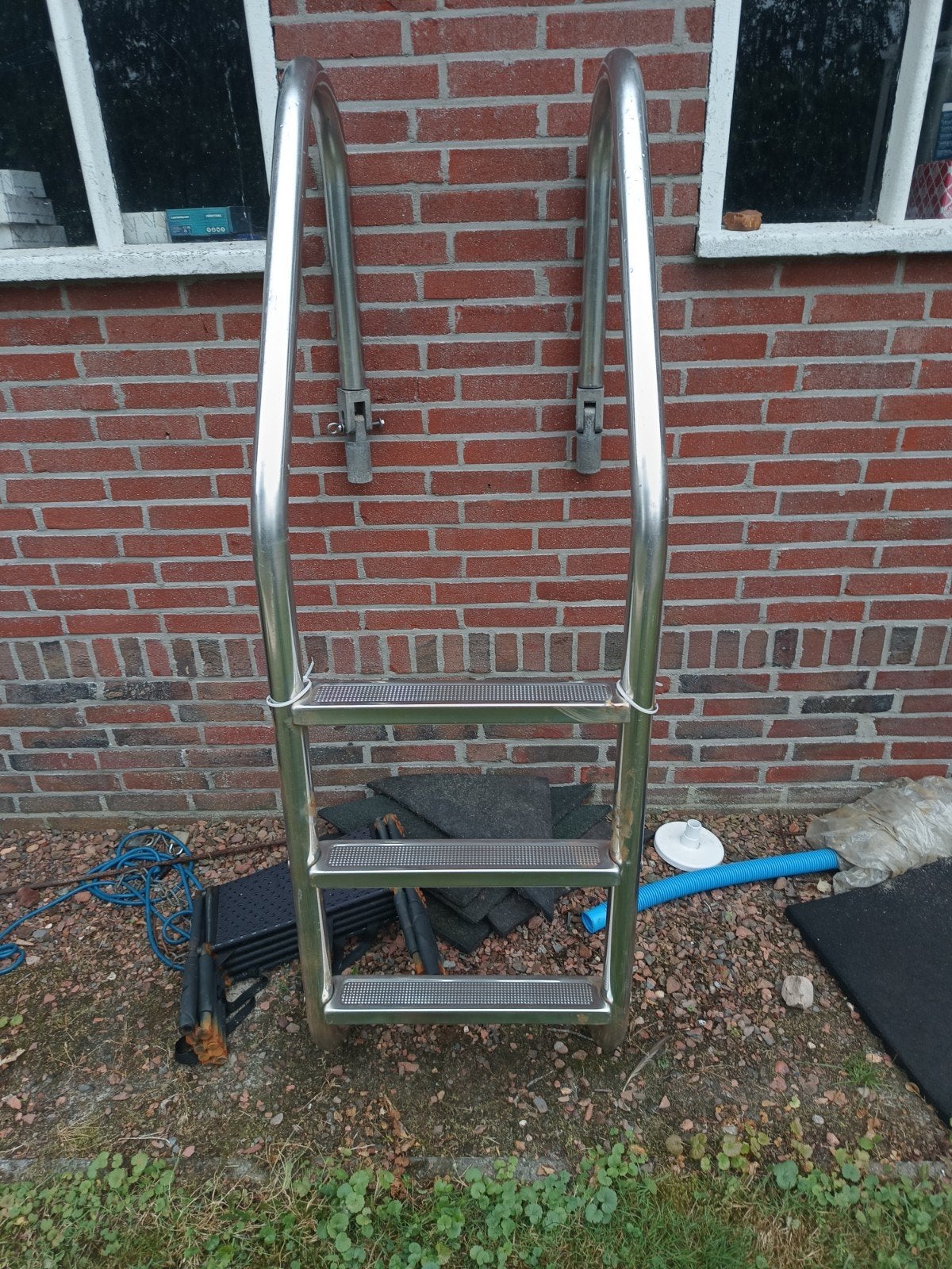 Zwembadtrap RVS - 3 treden, Tuin en Terras, Ophalen, Gebruikt, Ladder