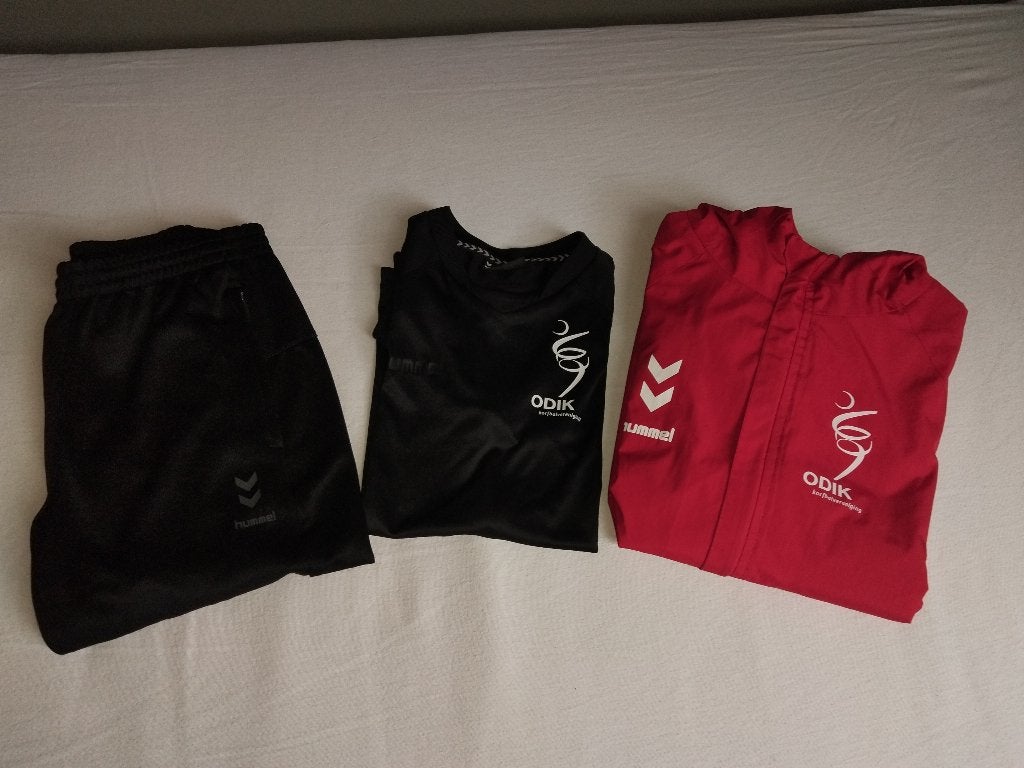 korfbal kleren, Sport en Fitness, Korfbal, Ophalen of Verzenden, Zo goed als nieuw, Kleding