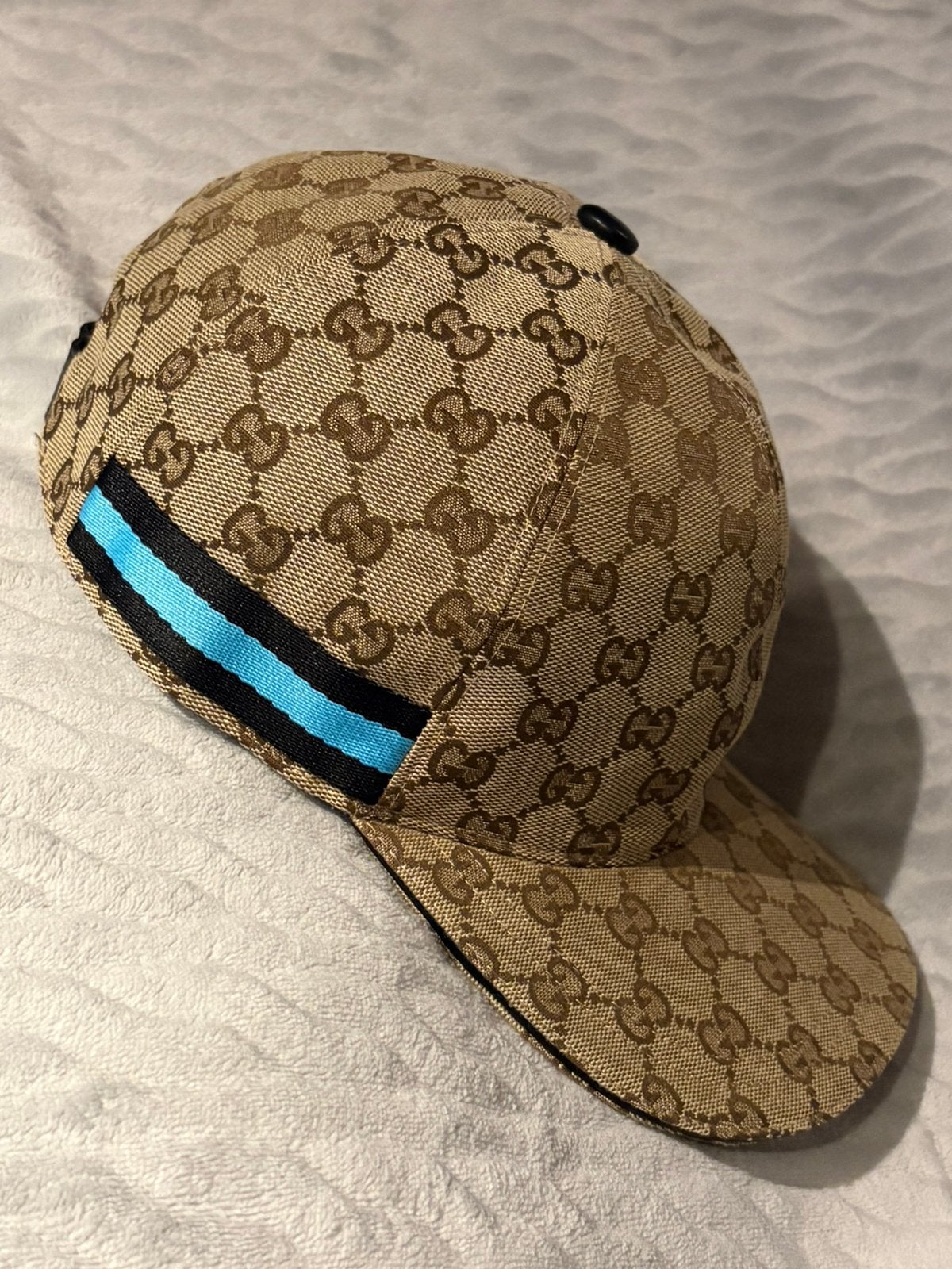 Gucci pet limited edition, Kleding | Heren, Hoeden en Petten, Ophalen of Verzenden, Nieuw, 57 cm (M, 7⅛ inch) of minder, Pet