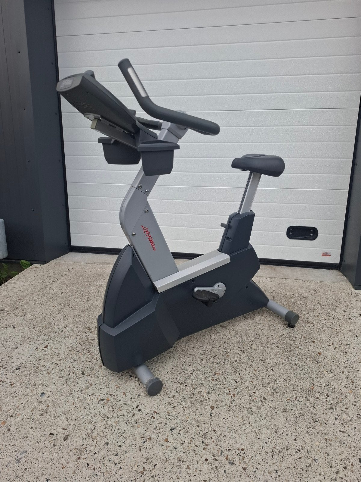 Life Fitness Silverline uprigth bike hometrainer, Sport en Fitness, Ophalen, Lifefitness, Overige typen, Lifefitness