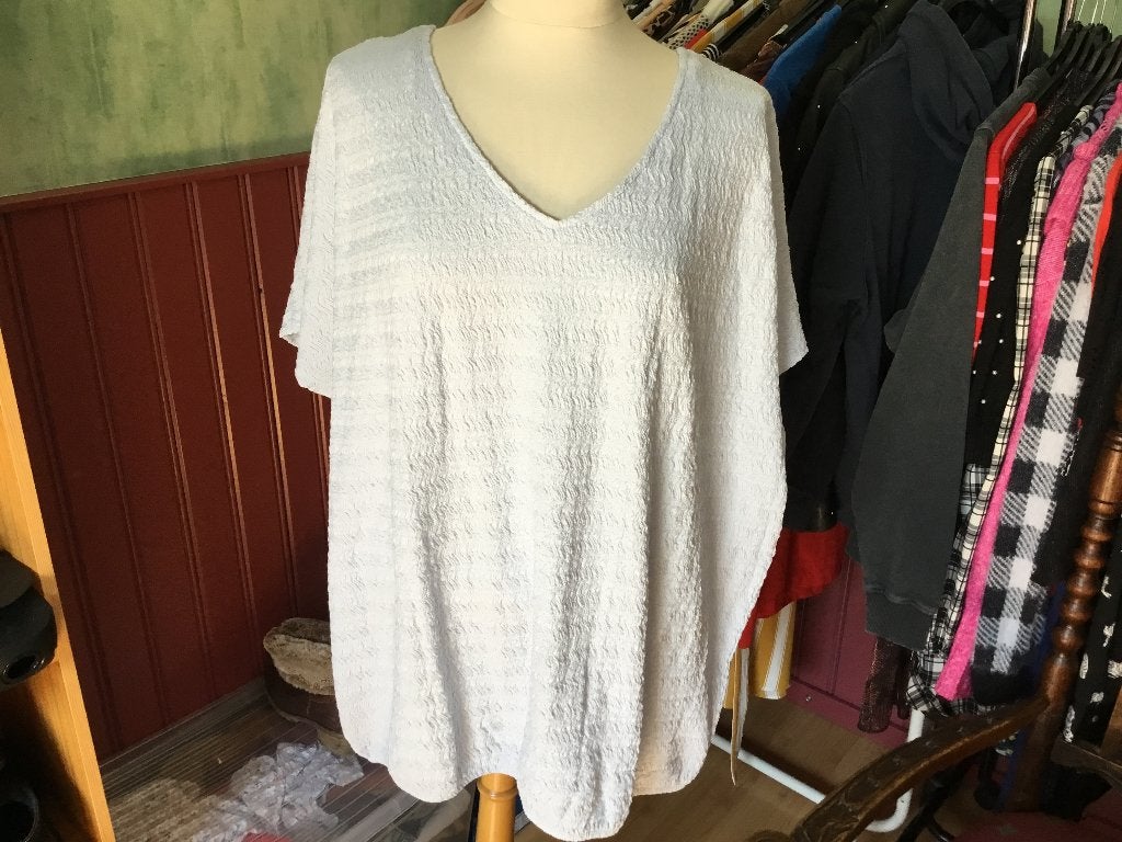 Nieuw lichtblauw truitje van norah. Maat 48, Blauw, Trui of Vest, Nieuw, Ophalen of Verzenden