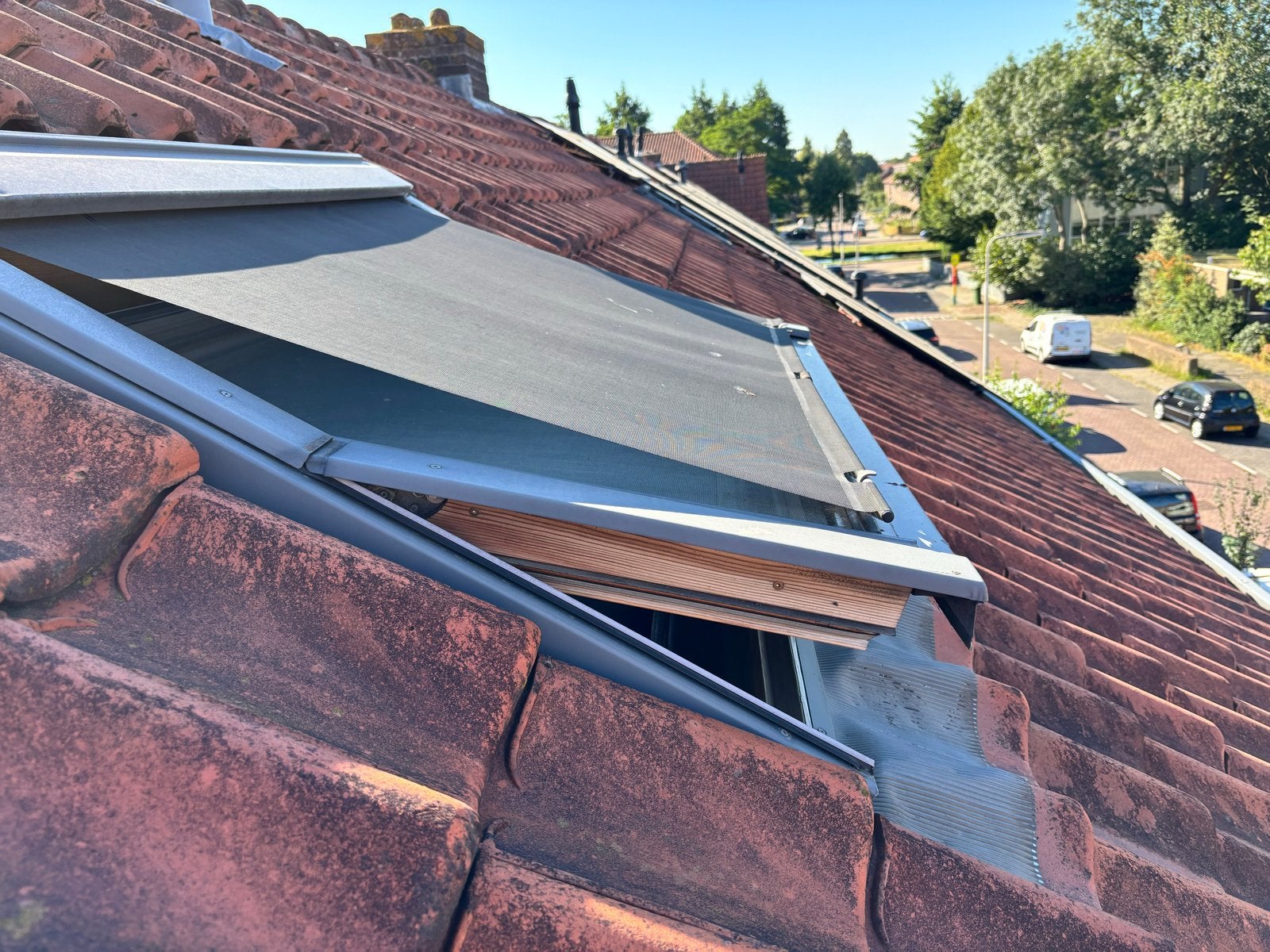 Twee velux dakramen model ggl u04, Doe-het-zelf en Verbouw, Kozijnen en Schuifpuien, 75 tot 150 cm, Gebruikt, Overige typen, Ophalen of Verzenden