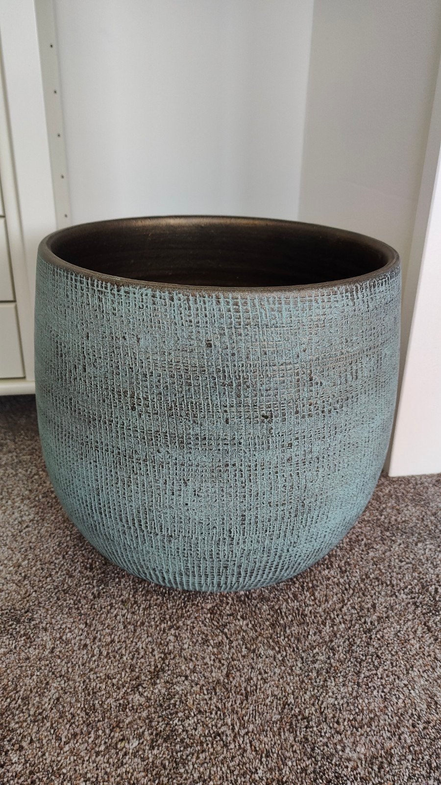Pot Ryan shiny blue grote bloempot keramiek licht blauw, Tuin en Terras, Bloempotten, Rond, Binnen, Zo goed als nieuw, Minder dan 40 cm