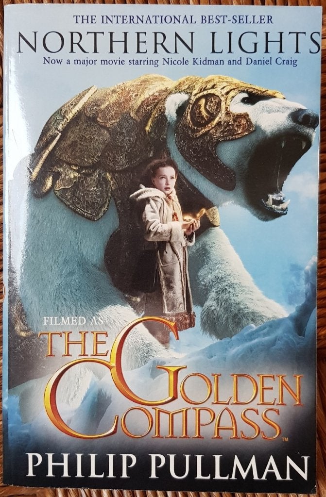 Northern Lights - The golden compass - Philip Pullman - IGST, Boeken, Ophalen of Verzenden, Gelezen, Philip Pullman