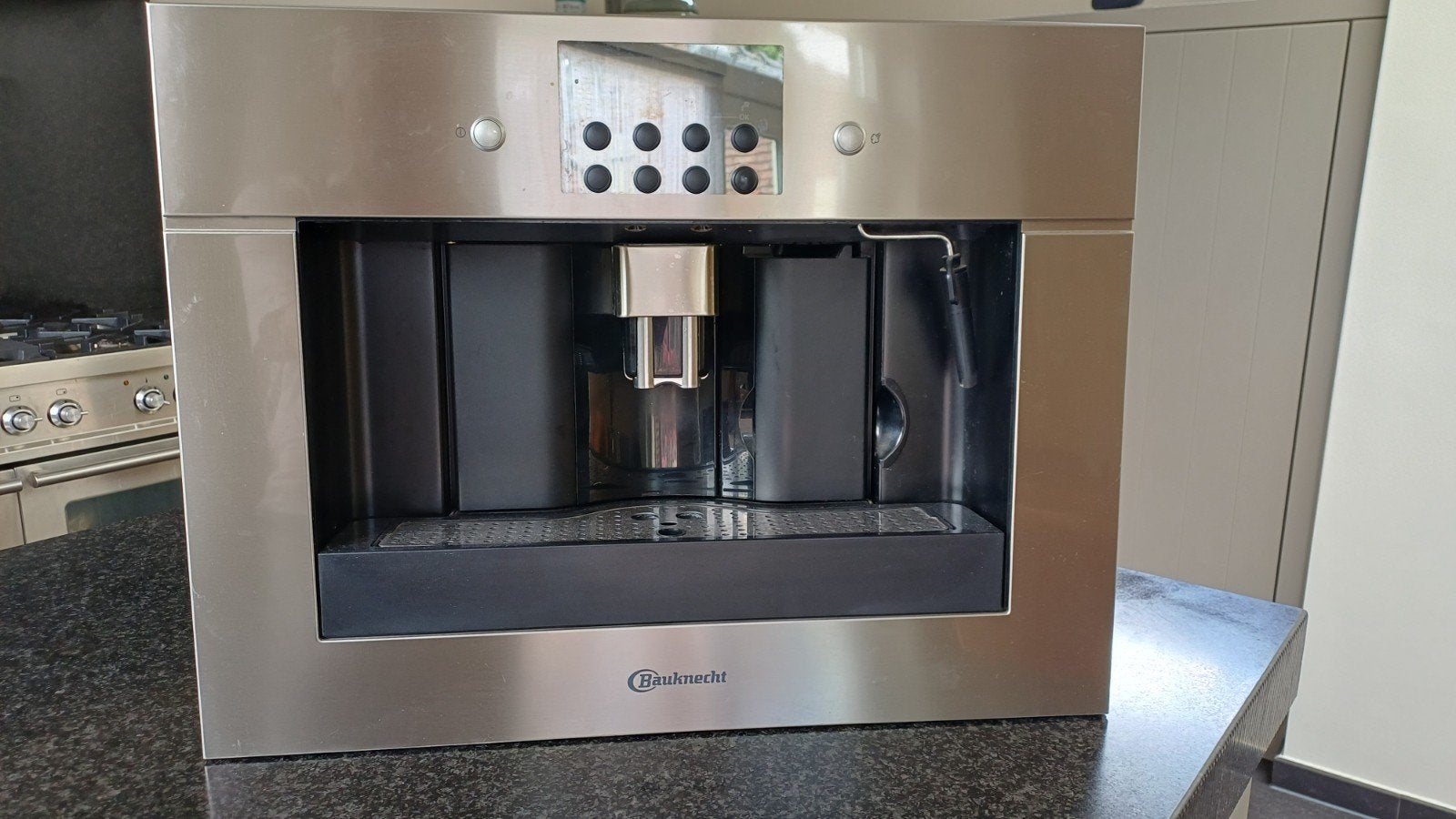 Inbouw koffie automaat, Ophalen, Koffiemachine