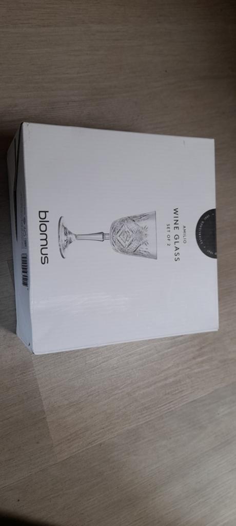 2 nieuwe en 4 gebruikte Blomus Amilio wijnglazen, Ophalen of Verzenden, Wit, Overige merken, Glas