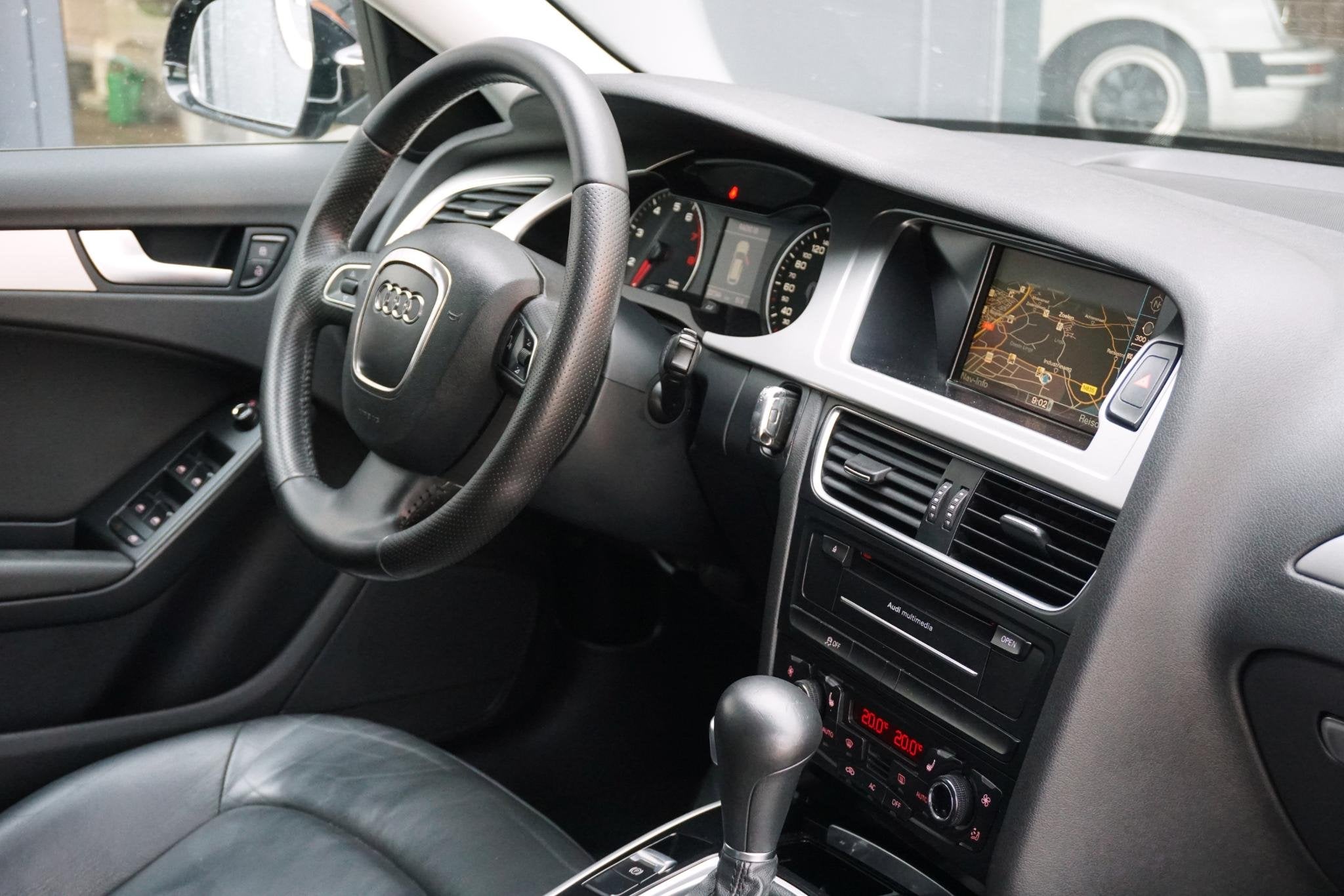 Audi A4 Avant 1.8 TFSI Pro Line S + STOELVERWARMING VOOR & A, Auto's, Euro 5, Gebruikt, Zwart, 4 cilinders