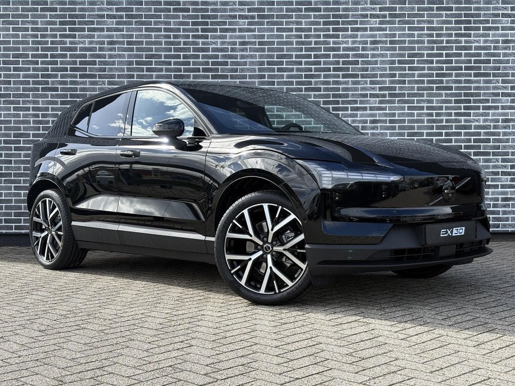Volvo EX30 P5 Long Range Plus Black Edition Europa 69 kWh |, Auto's, Volvo, Automaat, Achterwielaandrijving, Leder en Stof, Nieuw