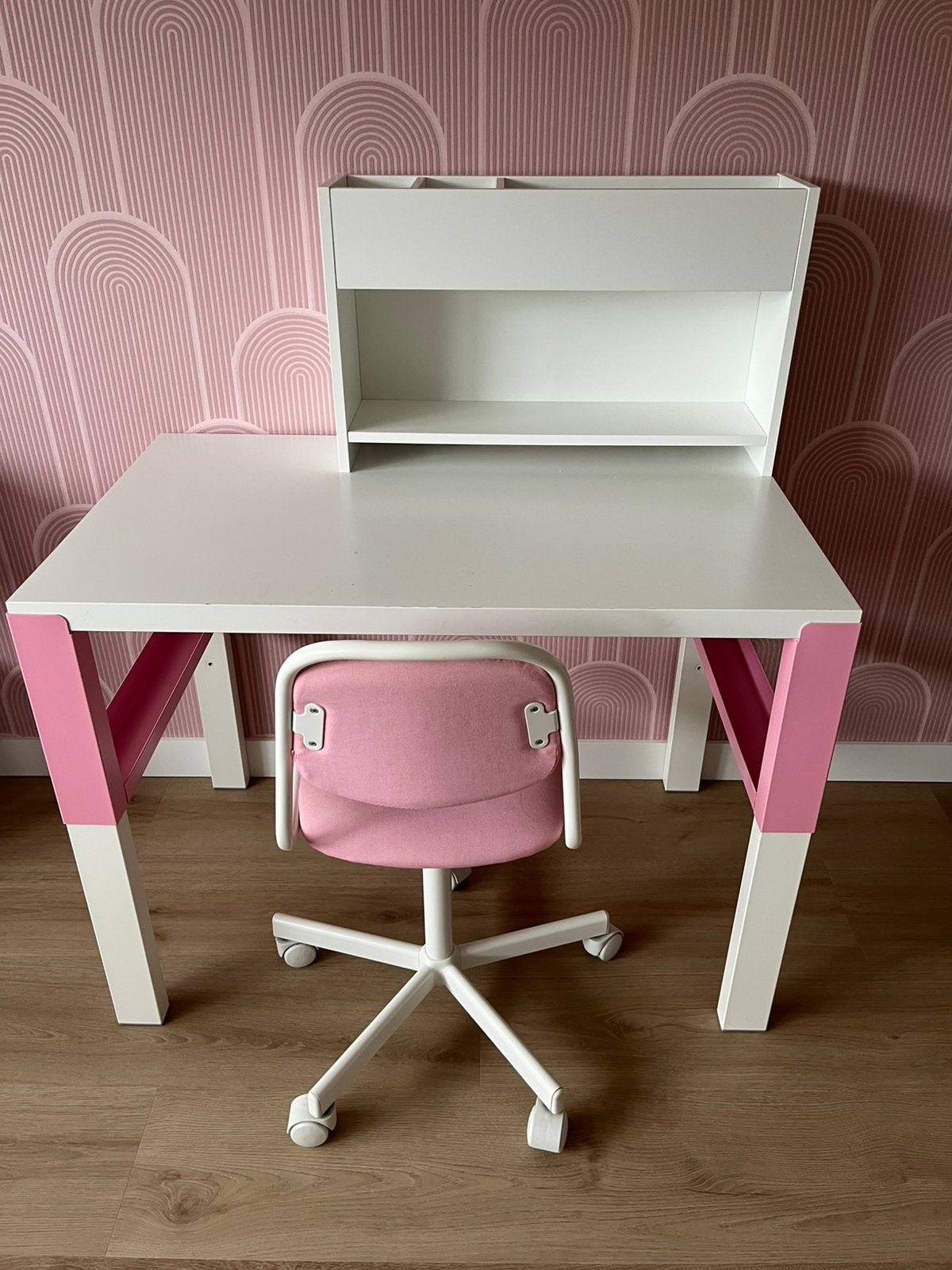 Ikea kinder bureau, Huis en Inrichting, Bureaus, Ophalen, Demontabel, Gebruikt, 96 cm