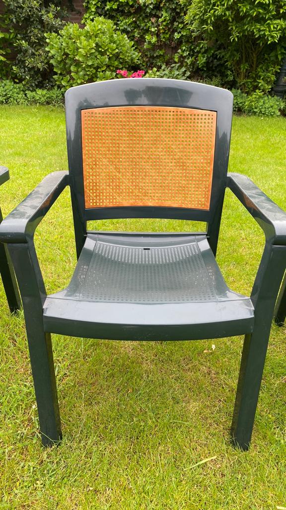Tuinstoelen 8 stuks Groen Merk Grosfillex, Ophalen, Zo goed als nieuw, Kunststof, Stapelbaar