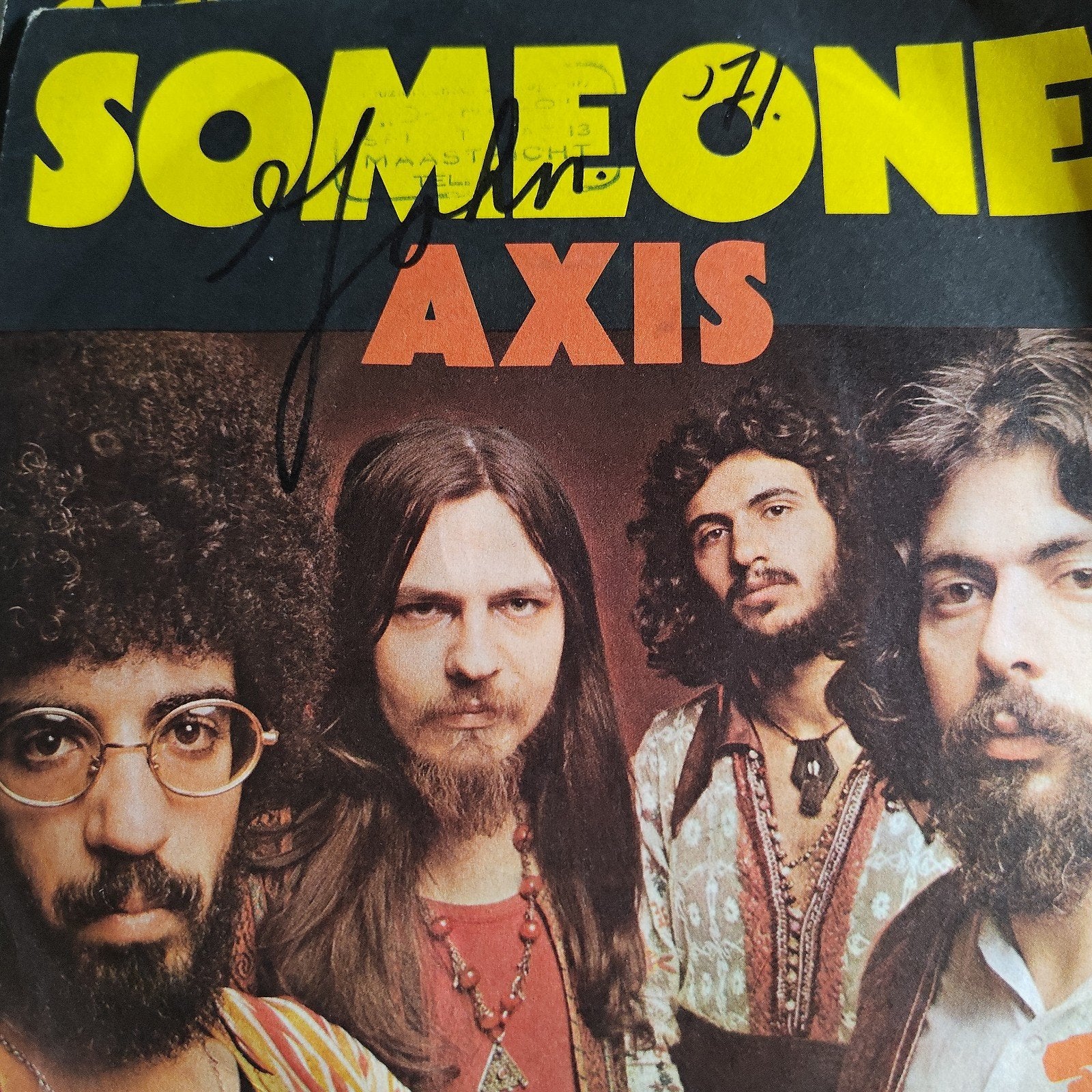 Someone - Axis, Gebruikt, Ophalen of Verzenden, EP, Gesigneerd