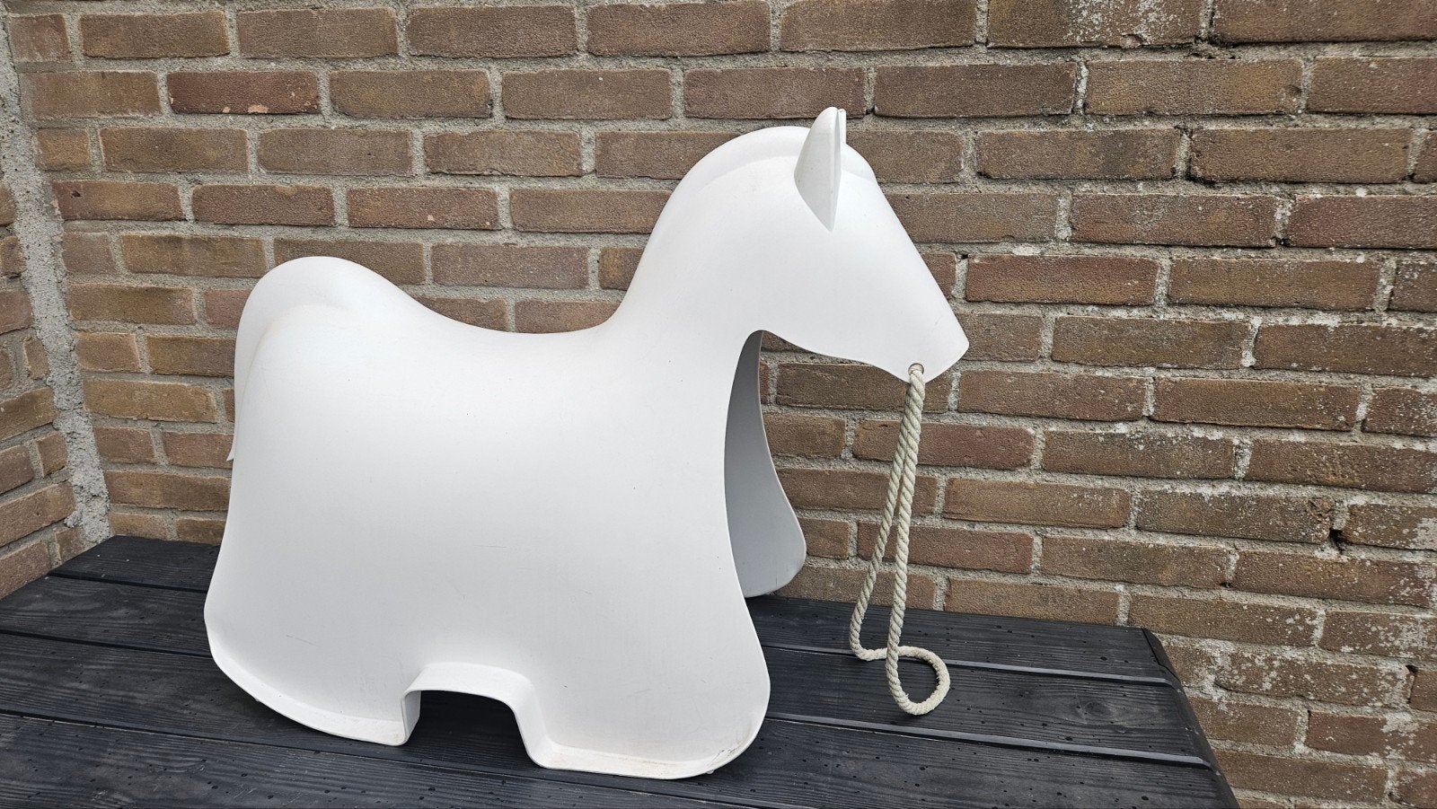 Speelpaard design voor kinderen, Ophalen, Gebruikt