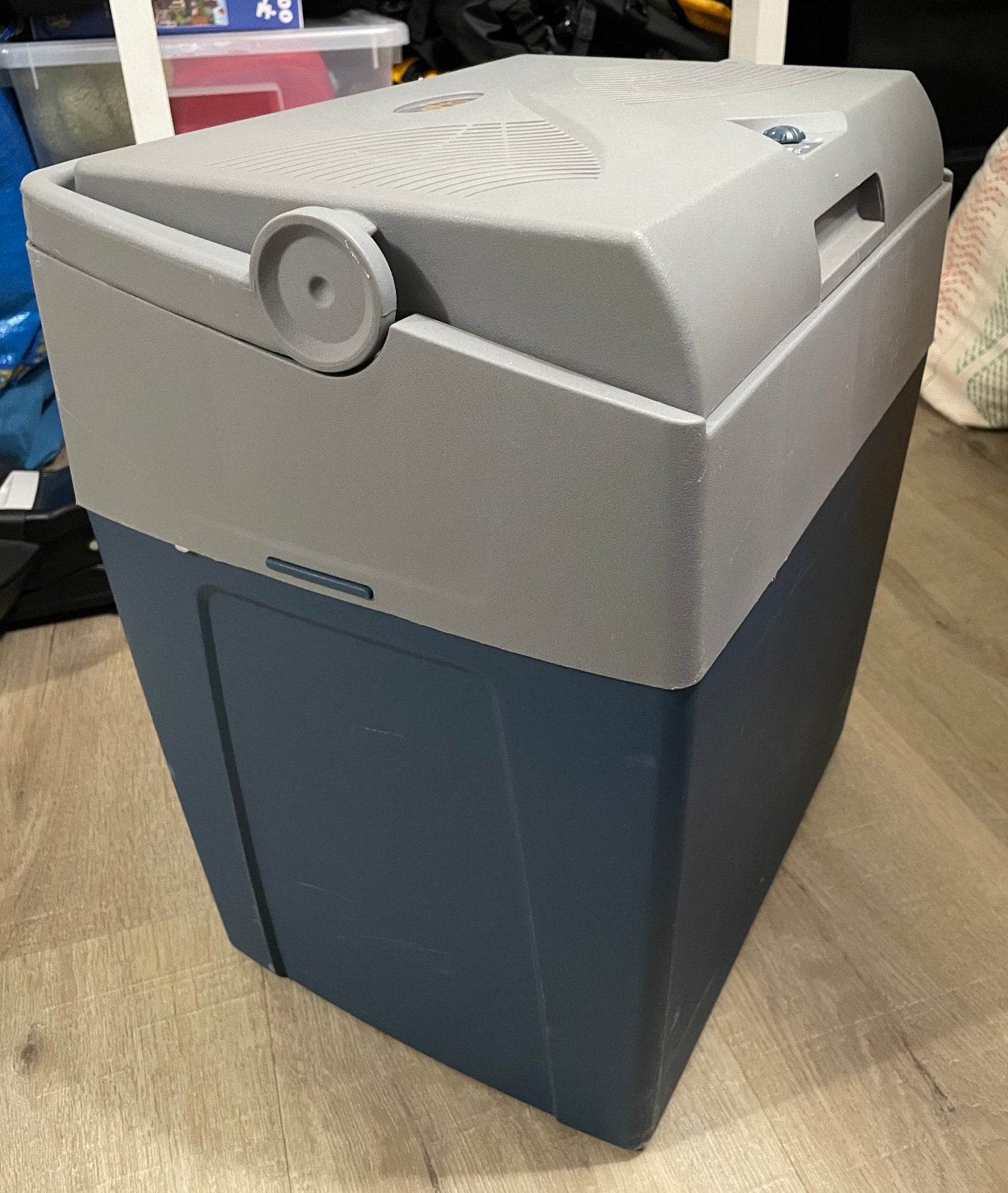 Koelbox - koelkast - via stekker + sigaret aansteker, Caravans en Kamperen, Ophalen, Zo goed als nieuw, Koelbox, Elektrisch
