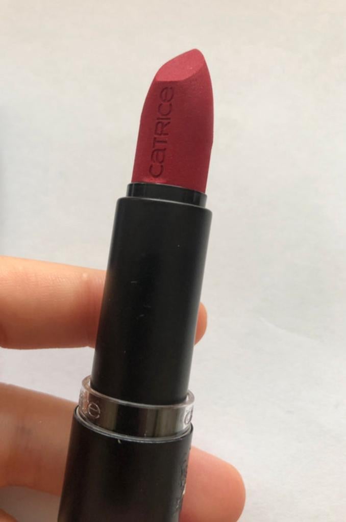 Catrice Ultimate Matt Lipstick 030 - Rood, Lippen, Ophalen of Verzenden, Zo goed als nieuw, Make-up