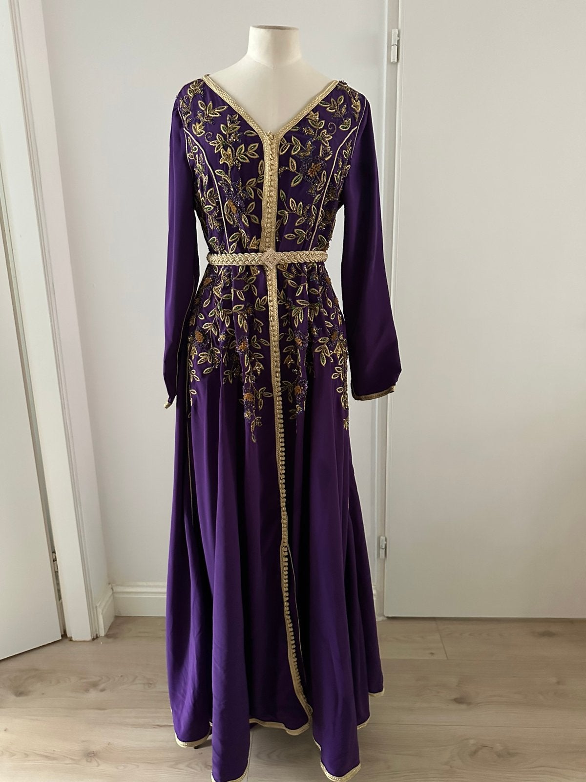Caftan/ kaftan marokkaanse jurk maat S/m, Maat 38/40 (M), Overige typen, Paars, Ophalen of Verzenden