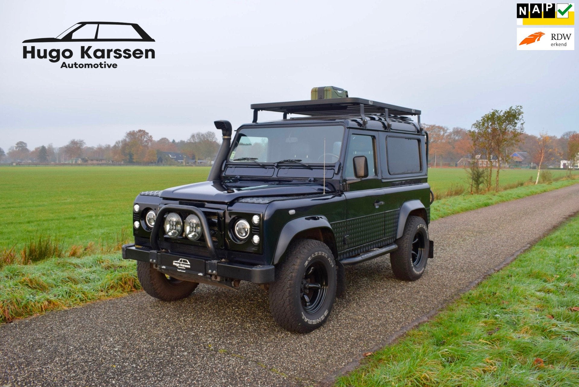 Land Rover Defender 2.5 Td5 90" Hard Top, Metallic lak, Zwart, 2495 cc, Origineel Nederlands