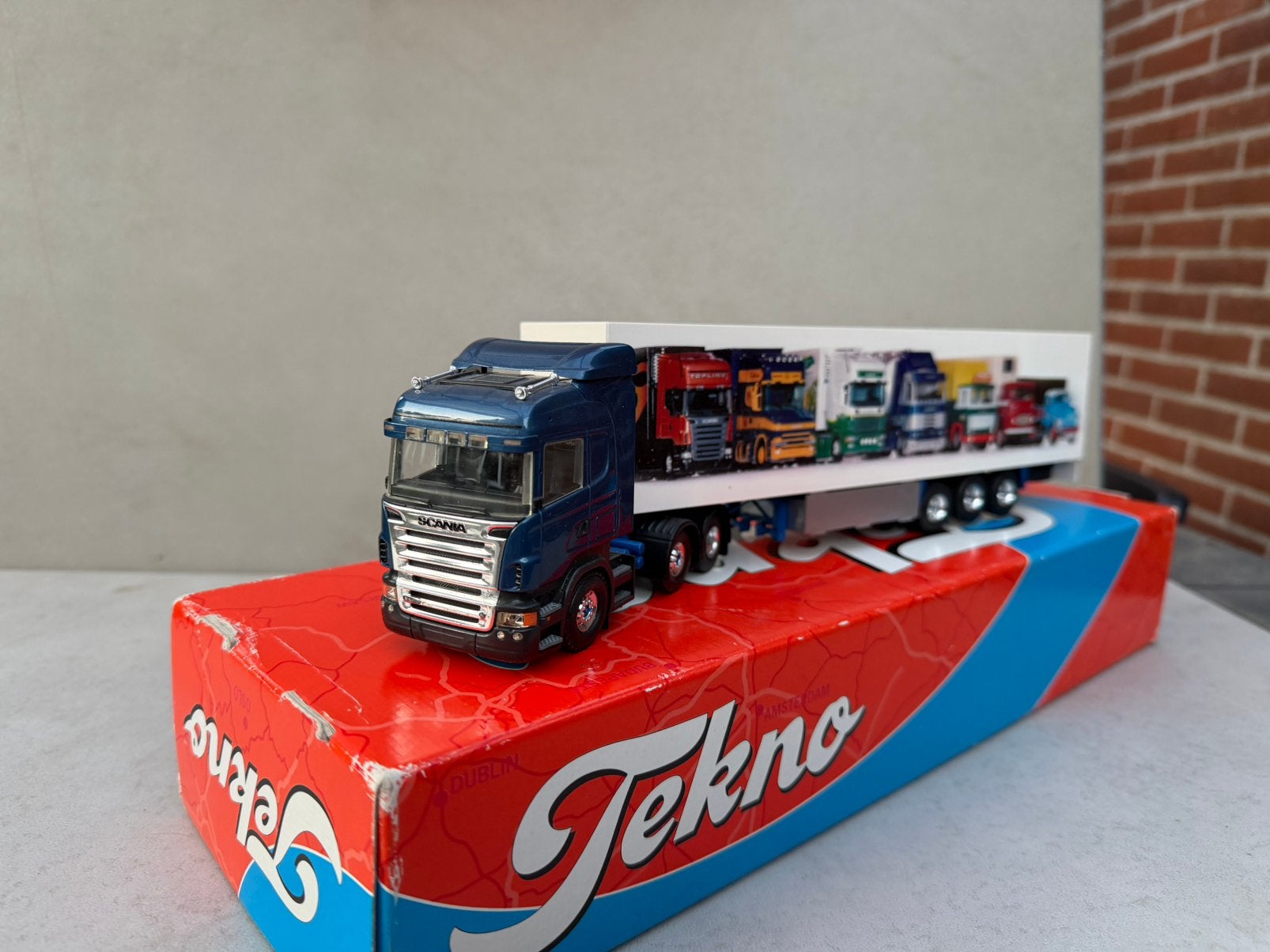 1/50 TEKNO SCANIA JUBILEE MODEL, Hobby en Vrije tijd, 1:32 tot 1:50, Ophalen of Verzenden, Zo goed als nieuw, Truck