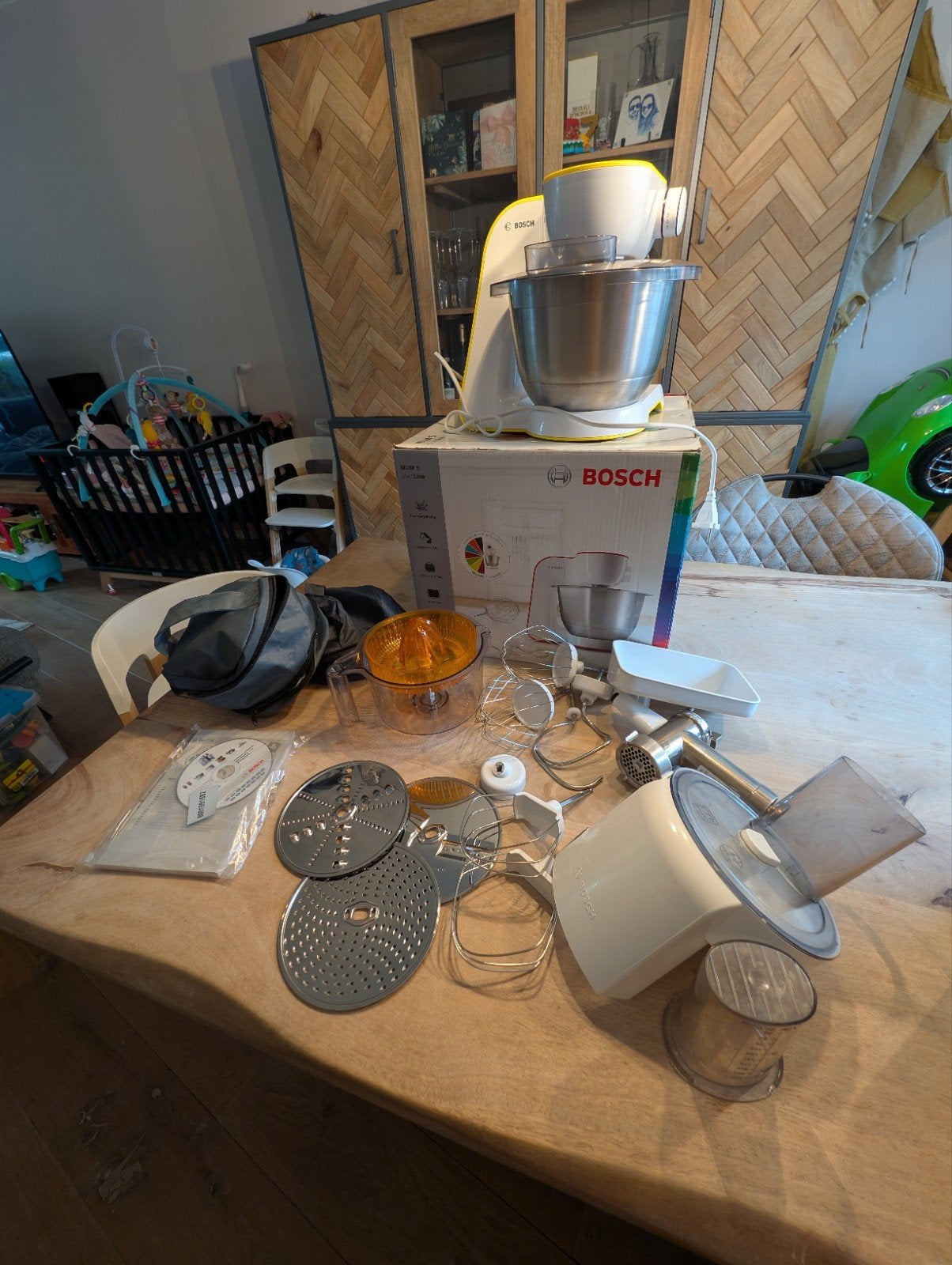 Bosch MUM5 Keukenmachine – Super complete set!, Witgoed en Apparatuur, Keukenmixers, Ophalen of Verzenden, Zo goed als nieuw, Vaatwasserbestendig