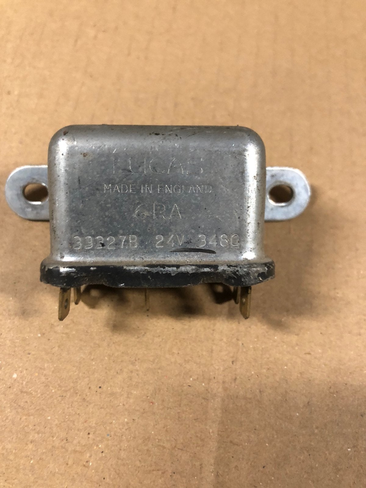 Land Rover Lightweight/109, 24 volt relais., Ophalen of Verzenden
