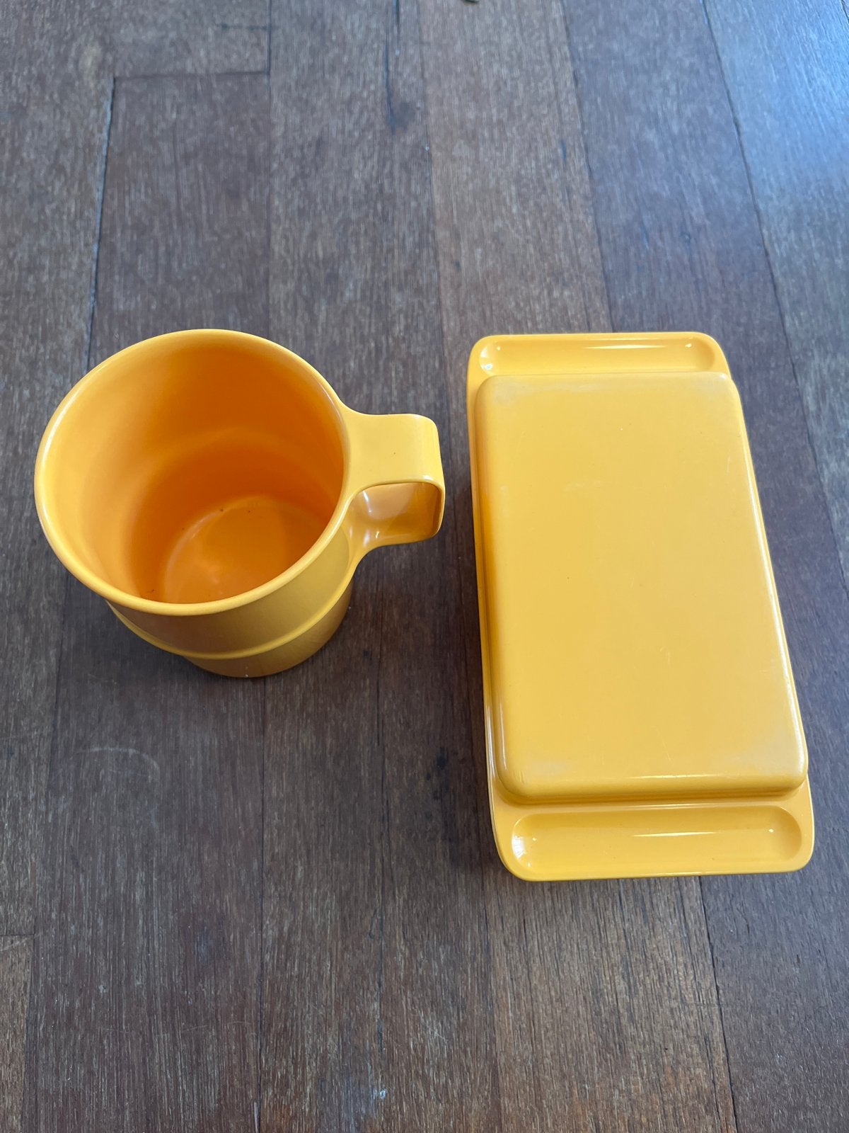 Vintage Mepal Rosti botervloot en beker - Geel, Ophalen, Overige typen, Gebruikt, Kunststof