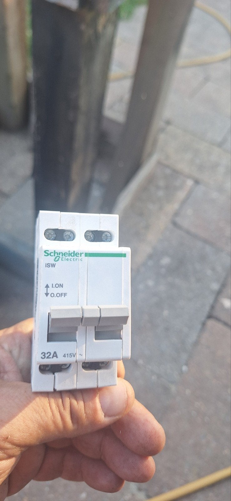 Schneider Electric Installatieautomaat 32A, Ophalen of Verzenden