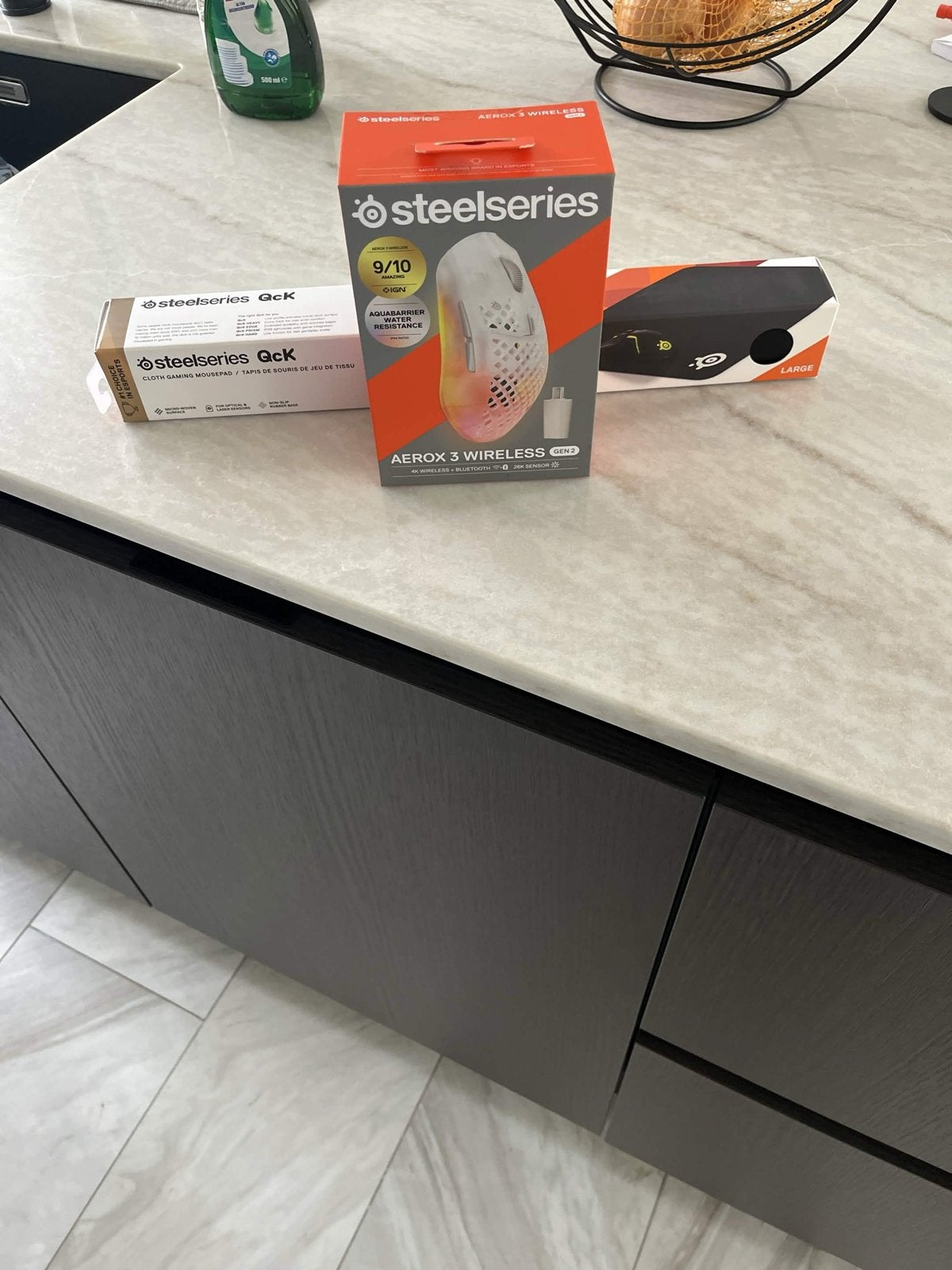 SteelSeries Aerox 3 Wireless Gaming Muis + Qck Muispad, Computers en Software, Muizen, Muis, Gaming muis, Nieuw, Ophalen of Verzenden