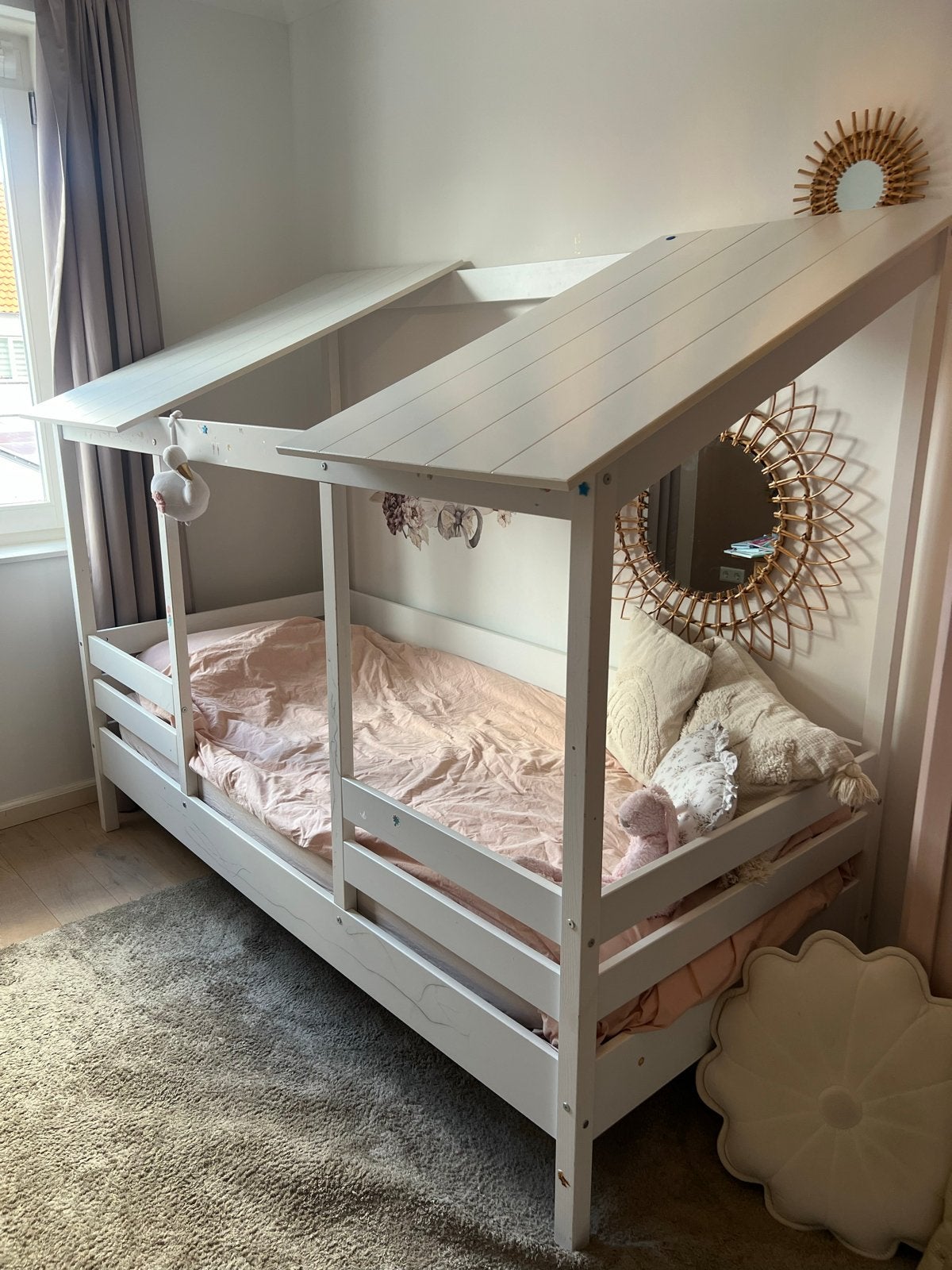 Wit kinderbed met dak en uitvalbeveiliging, Kinderen en Baby's, Ophalen, Gebruikt, 180 cm of meer, 100 cm of meer