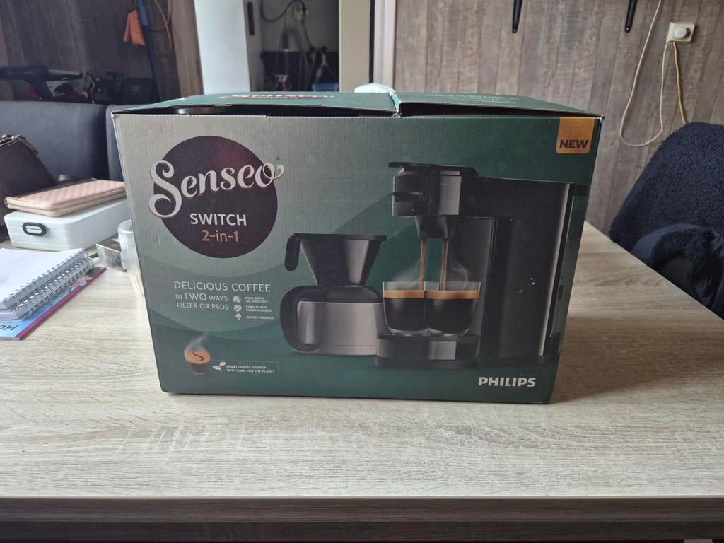 Senseo Switch 2-in-1 koffiezetapparaat, Ophalen, Zo goed als nieuw, Combi, Afneembaar waterreservoir