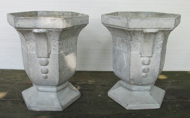 antieke gietijzeren tuinvazen art deco motief 9, Antiek en Kunst, Ophalen