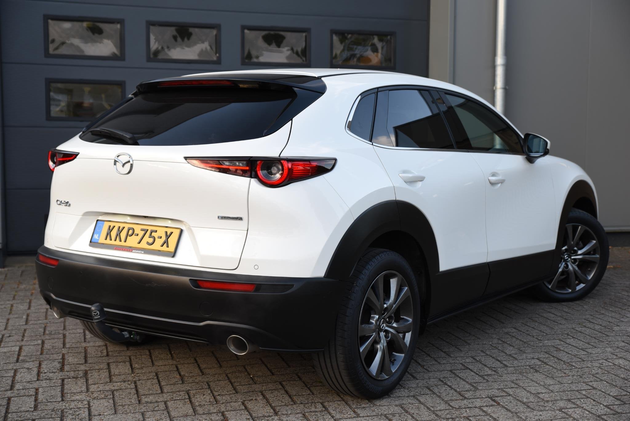 Mazda CX-30 2.0 e-SkyActiv-X M Hybrid Luxury Afneembare trek, Auto's, Mazda, 1998 cc, Gebruikt, Wit, Leder