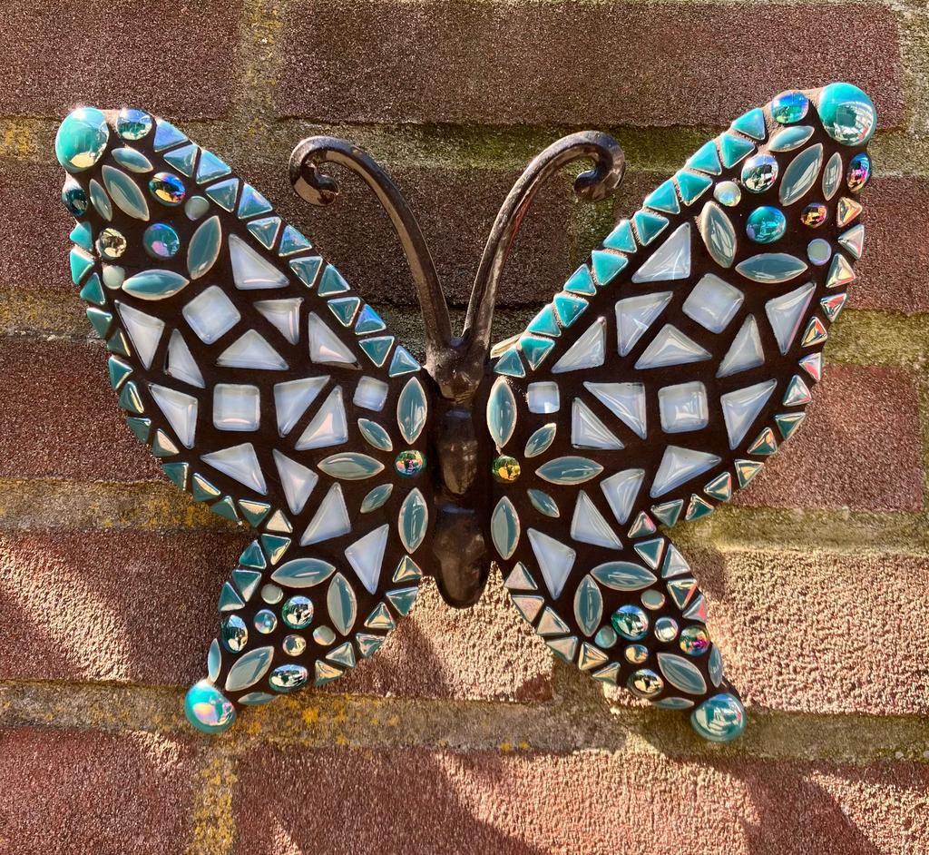 Mozaiek doe het zelf pakket vlinder turquoise lichtblauw, Hobby en Vrije tijd, Knutselen, Ophalen of Verzenden, Zo goed als nieuw