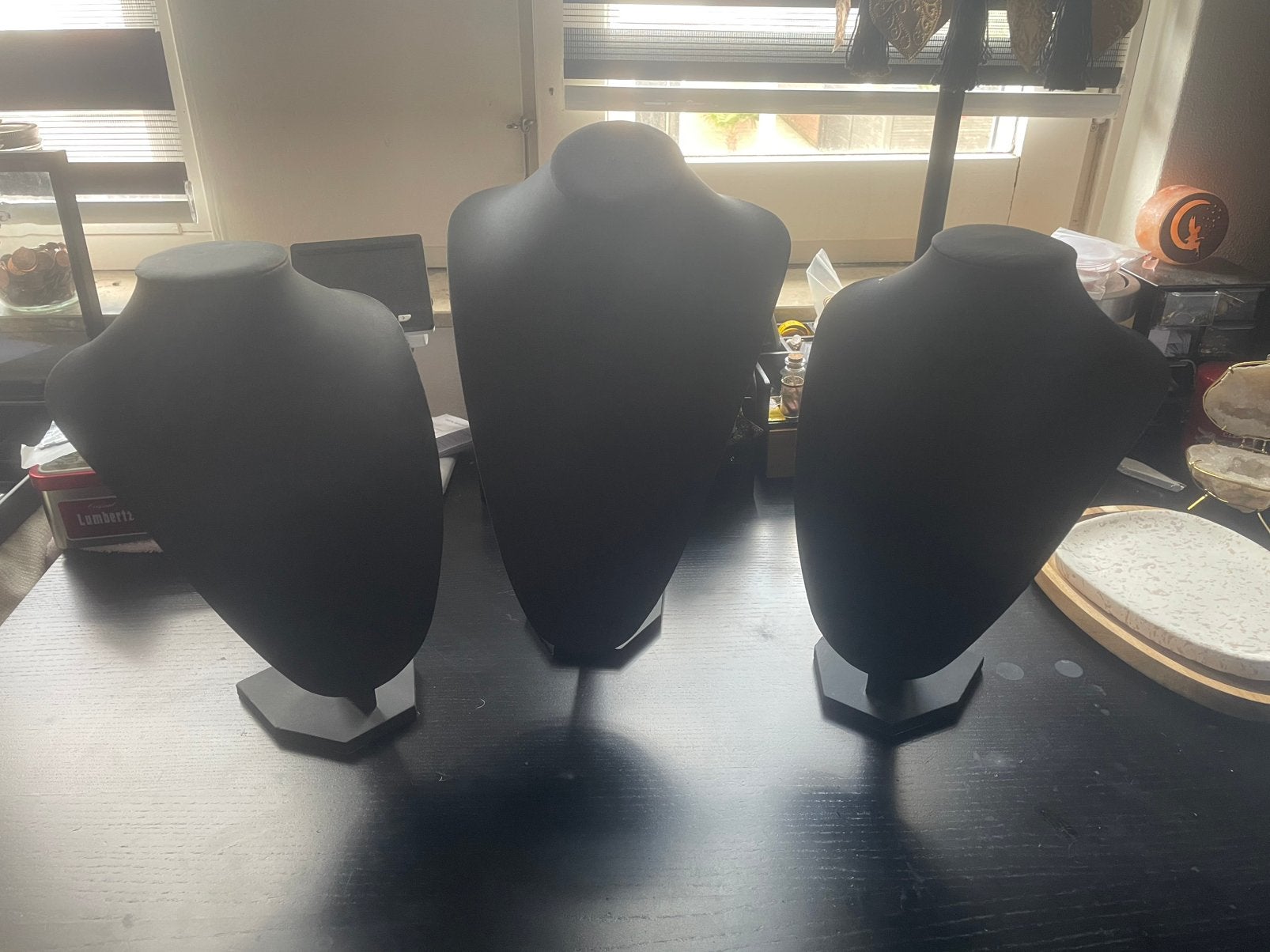 Set van 3 zwarte sieraden displays, Ophalen of Verzenden, Gebruikt