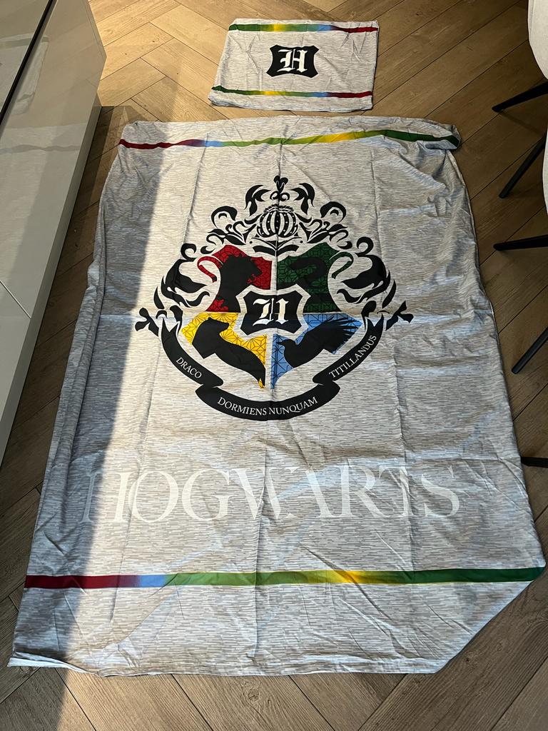Harry Potter dekbedovertrek met kussensloop, Huis en Inrichting, Eenpersoons, Dekbedovertrek, Ophalen of Verzenden, Zo goed als nieuw
