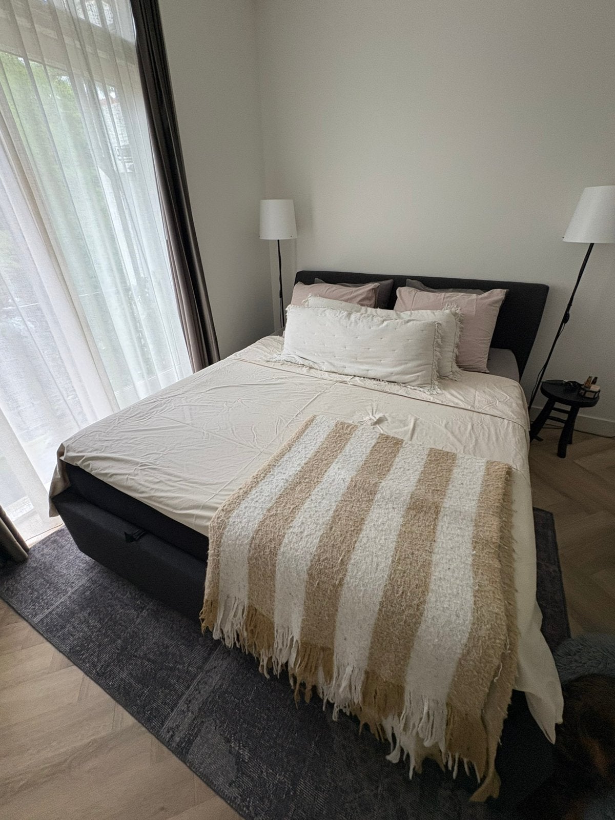Tweepersoonsbed 1.80 x 2.20, Ophalen, Zwart, Tweepersoons, Zo goed als nieuw