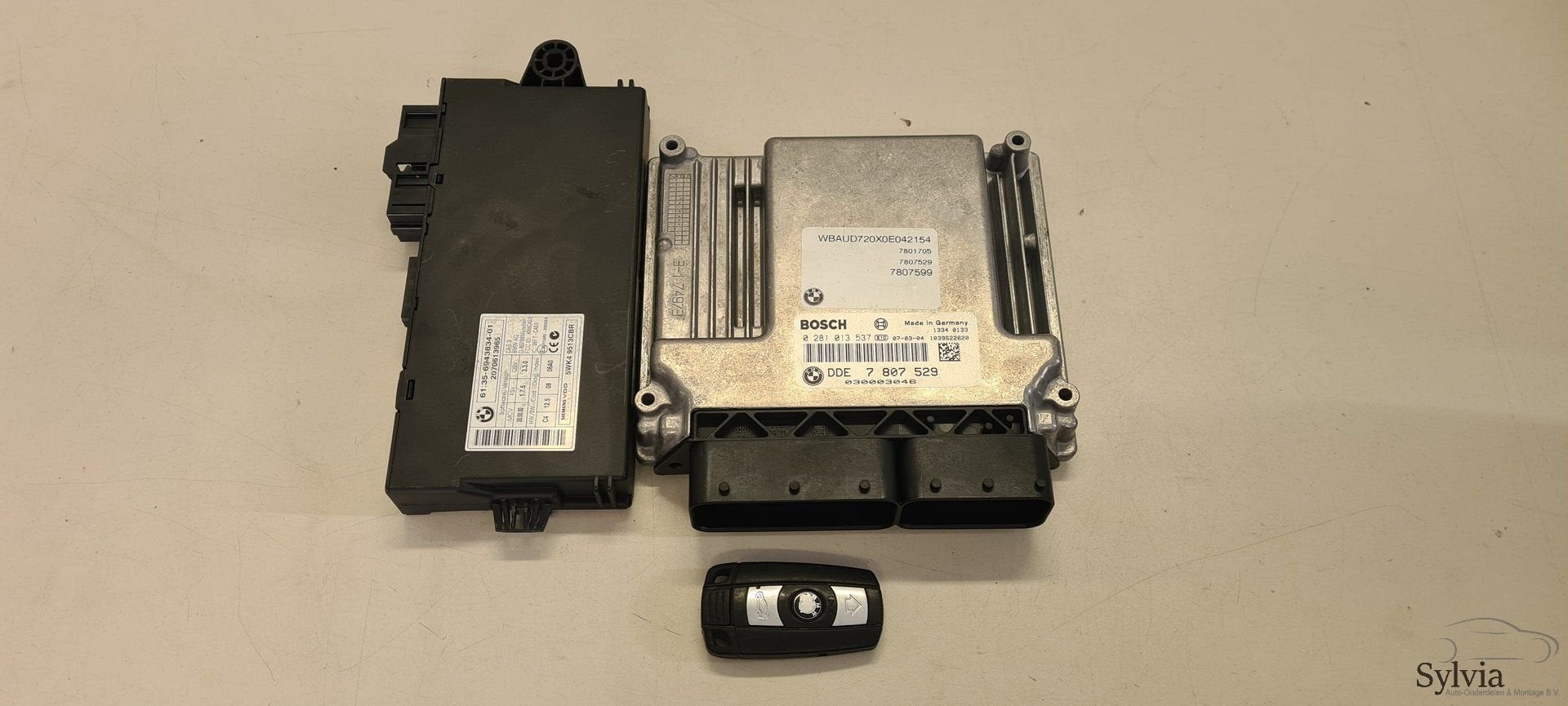 Startset Contactslot+ ECU BMW 1 Serie 118d N47 E87  7807529, Gebruikt, -, -, Ophalen of Verzenden