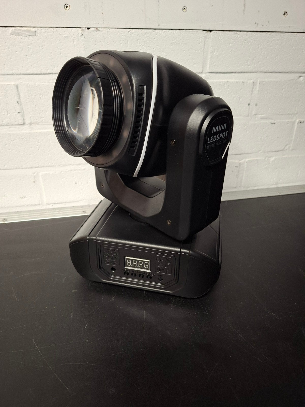 moving head  defect voor onderdelen  of handige harrie, Ophalen of Verzenden